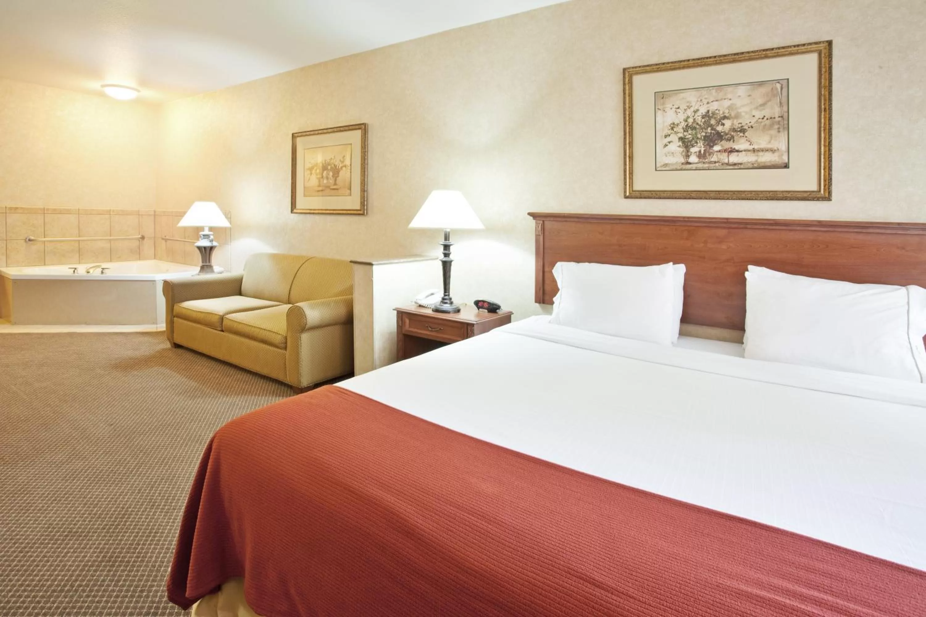 Holiday Inn Express Hotel & Suites Barstow by IHG