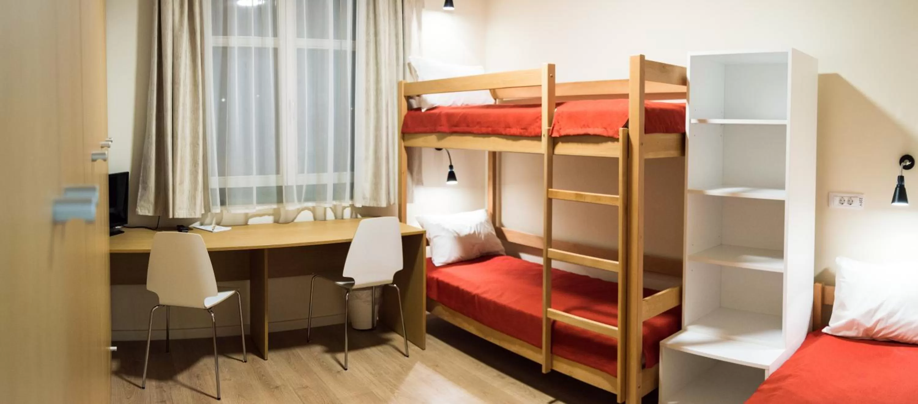 Bunk Bed in Fidelitas Hotel