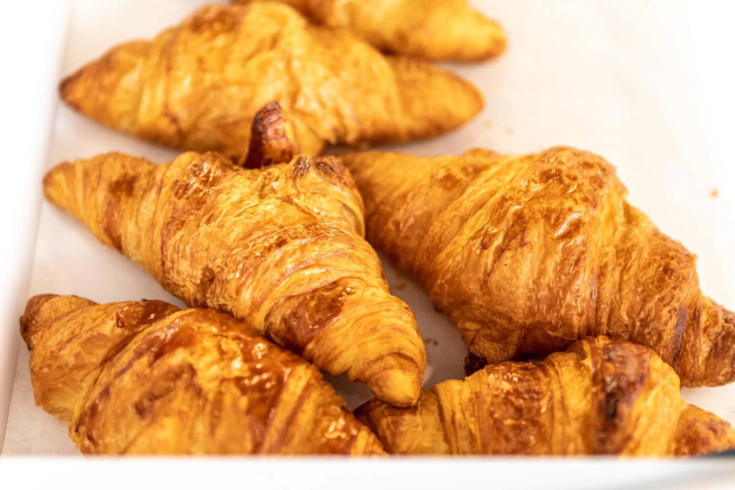 Buffet breakfast in B&B HOTEL Troyes Magasins d'usine