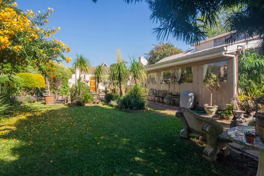 Garden in 79 On Ridge