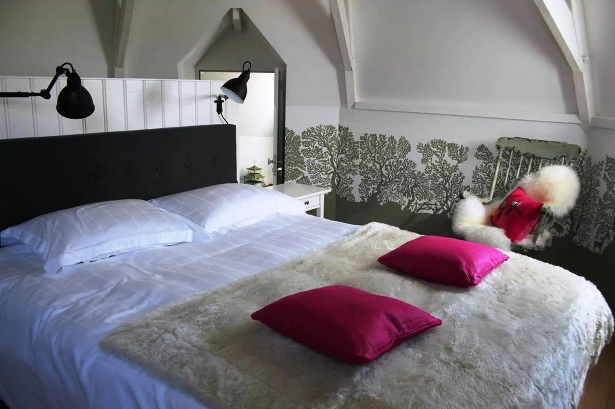 Bed in Villa Adélaïde