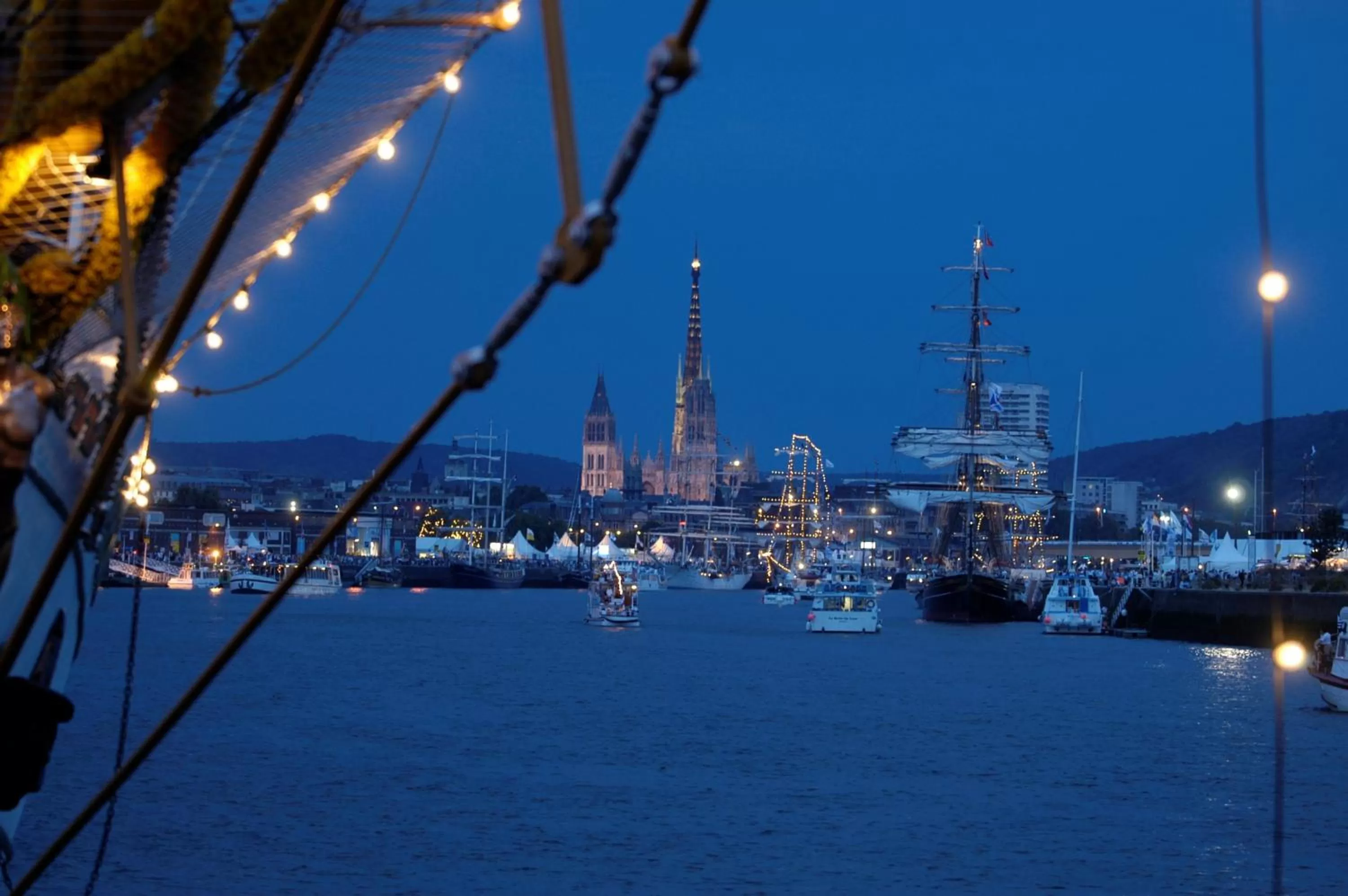 Nearby landmark in Holiday Inn Express - Rouen Centre - Rive Gauche by IHG