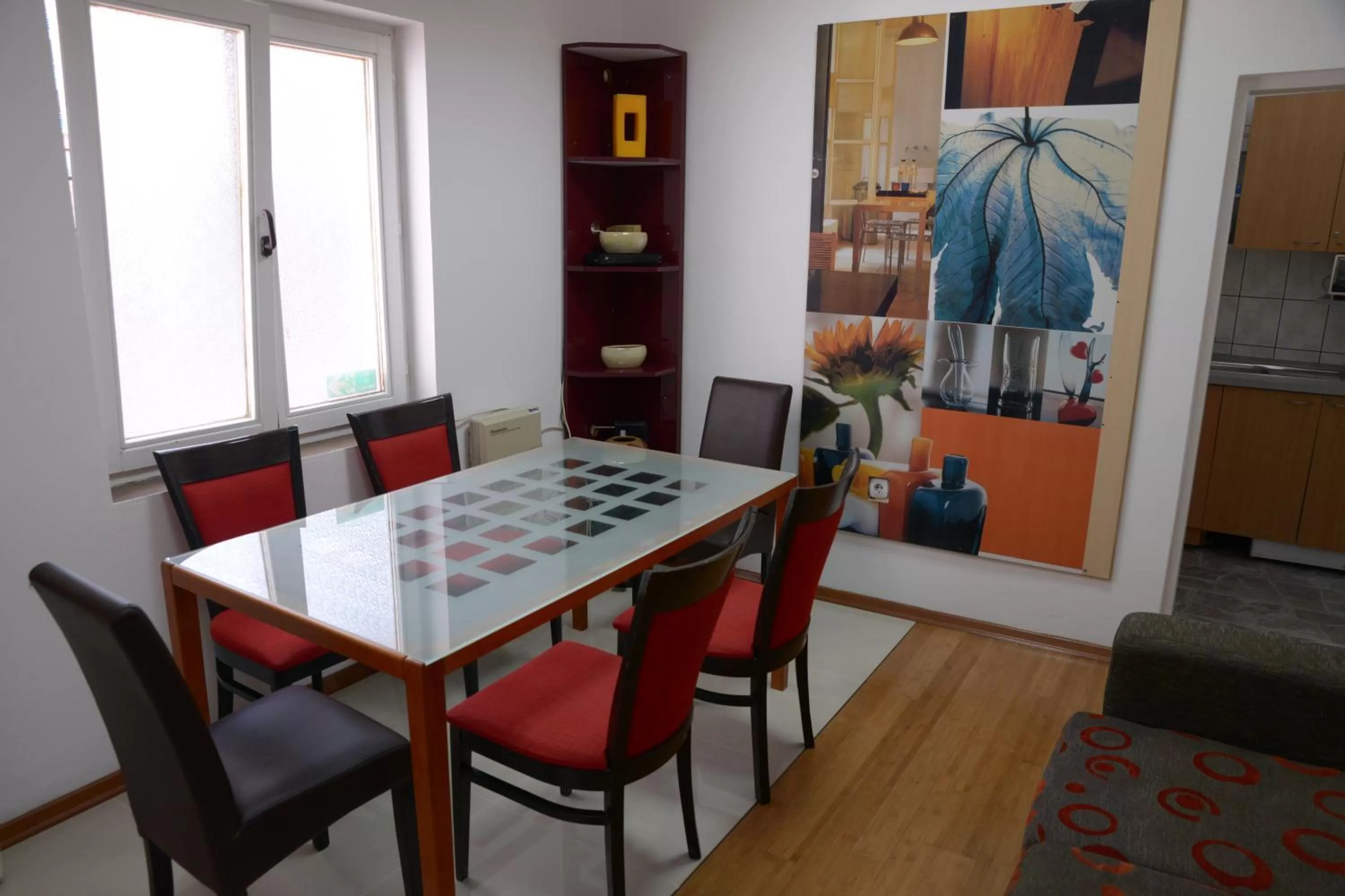 Dining Area in Guest House GOLDEN COIN