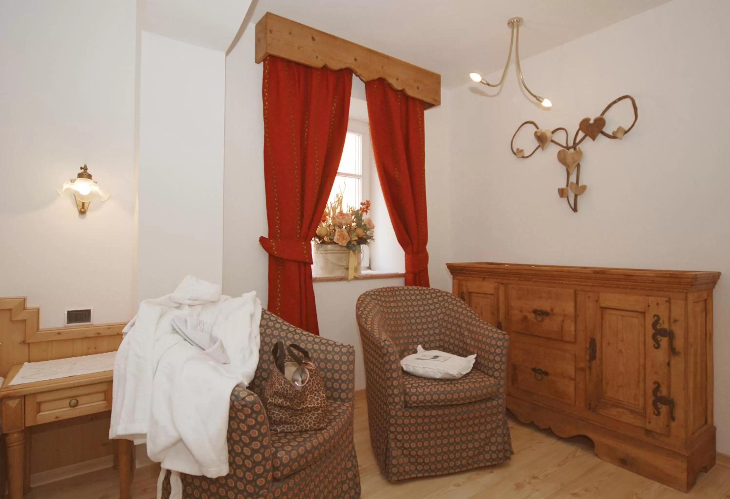 Photo of the whole room in Central Hotel