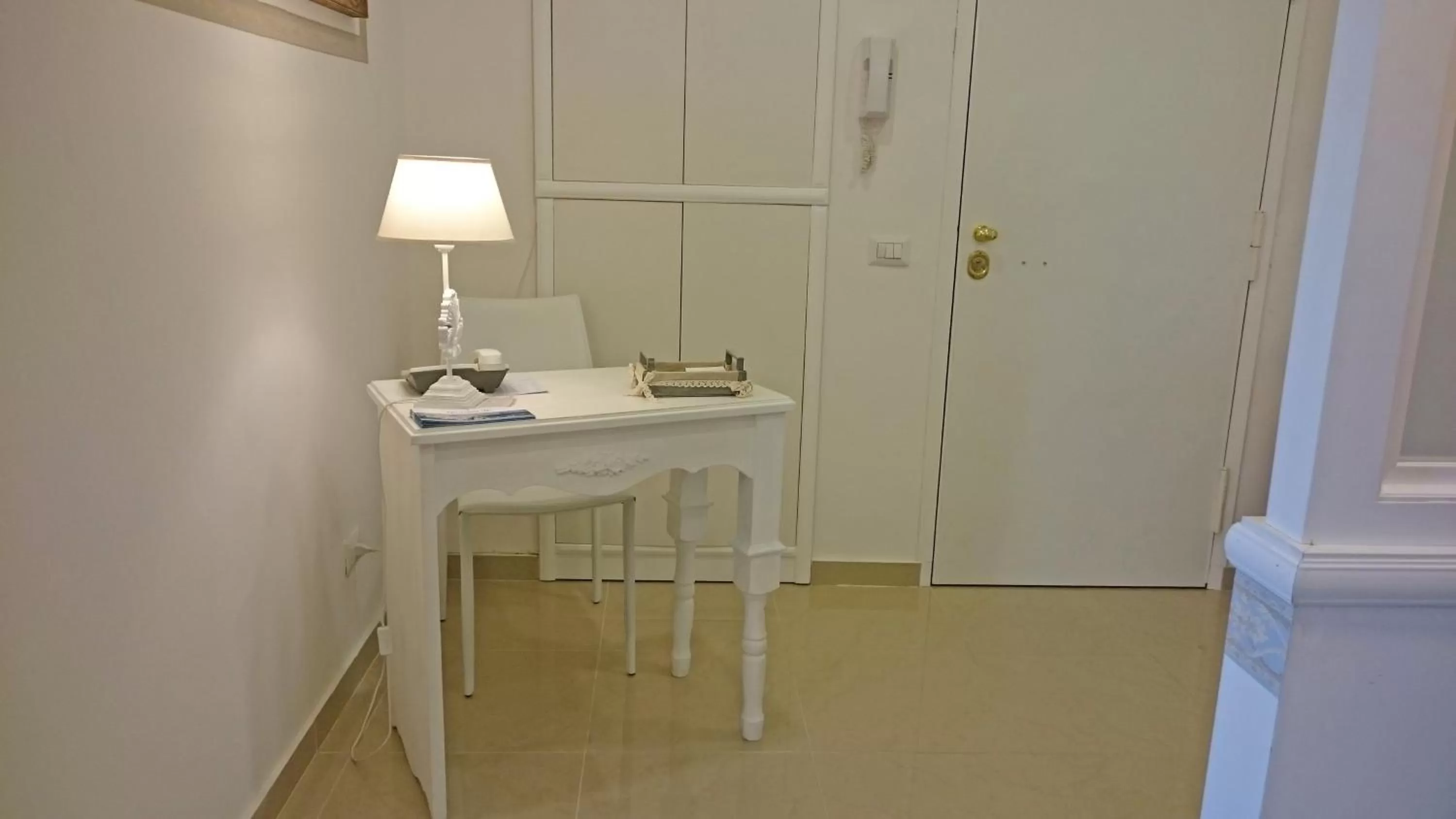 Communal lounge/ TV room in Guantai 30