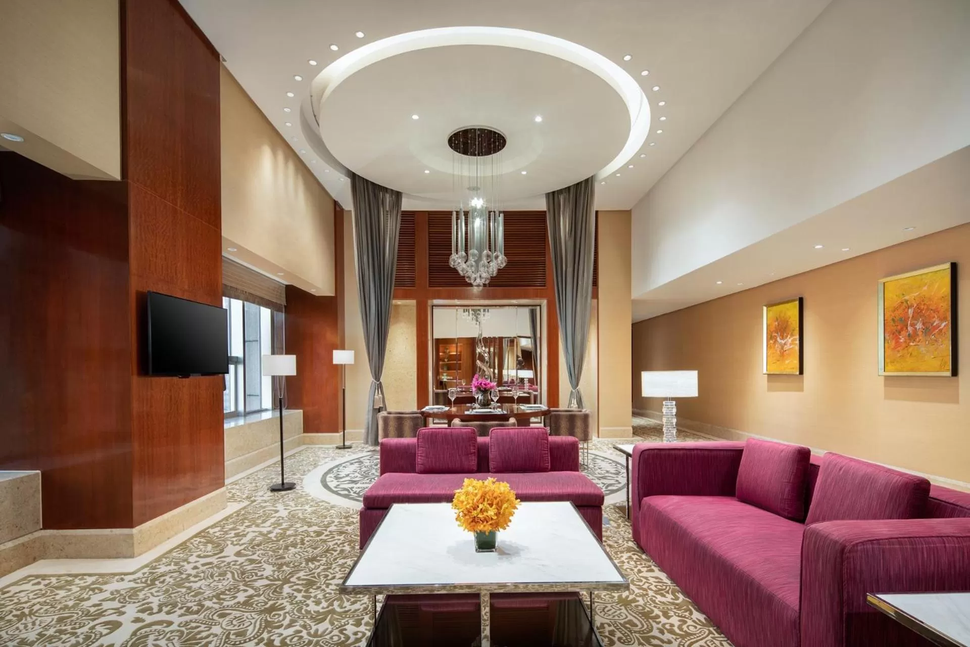 Living room in Crowne Plaza Shenzhen Futian
