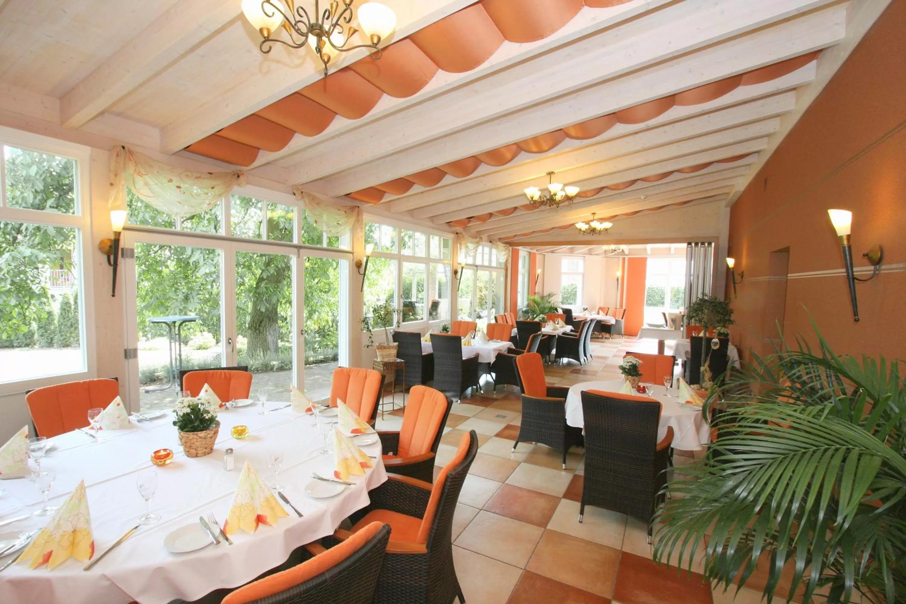 Restaurant/Places to Eat in Hotel Mühlenhof Lollar