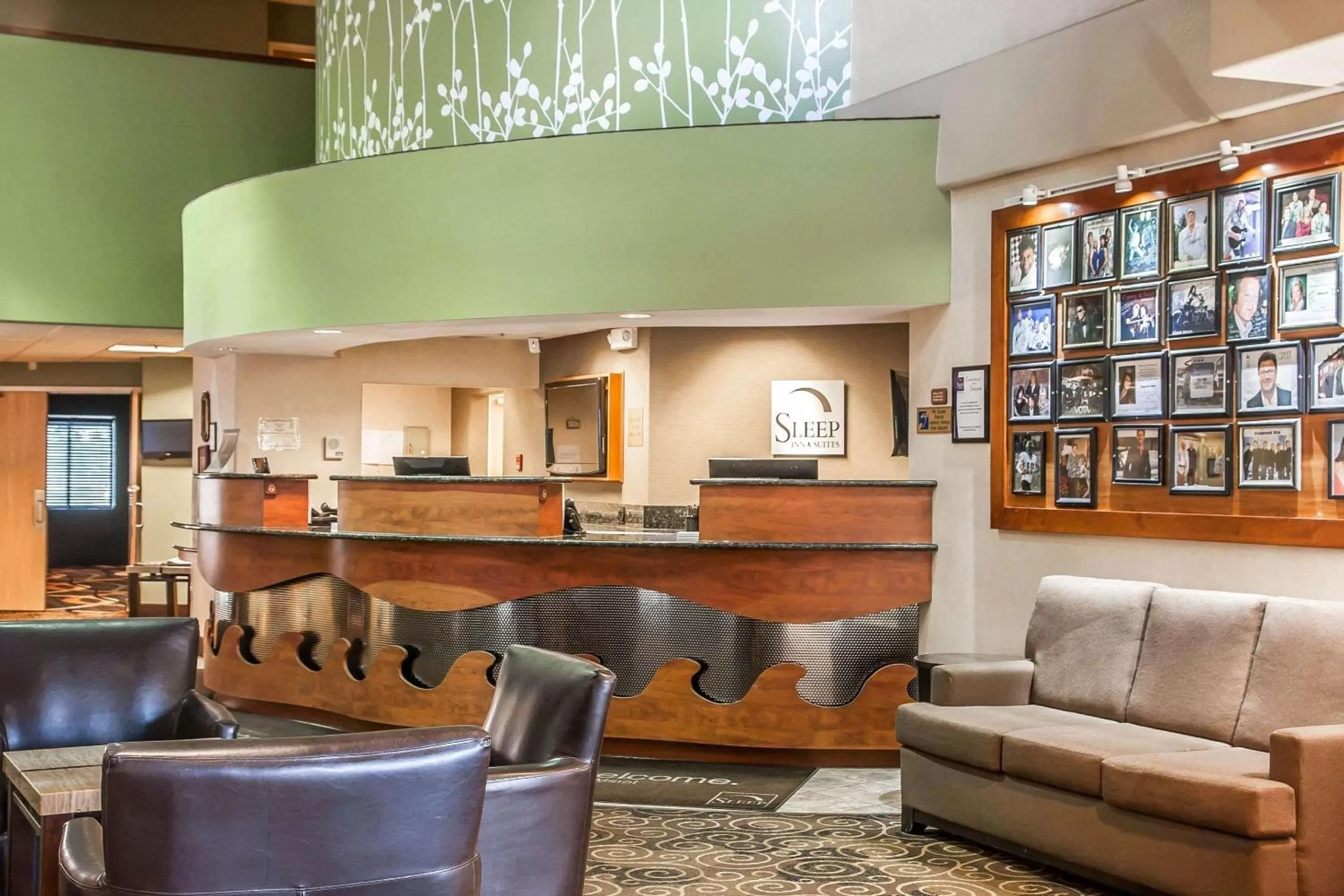 Lobby or reception in Sleep Inn & Suites Conference Center and Water Park