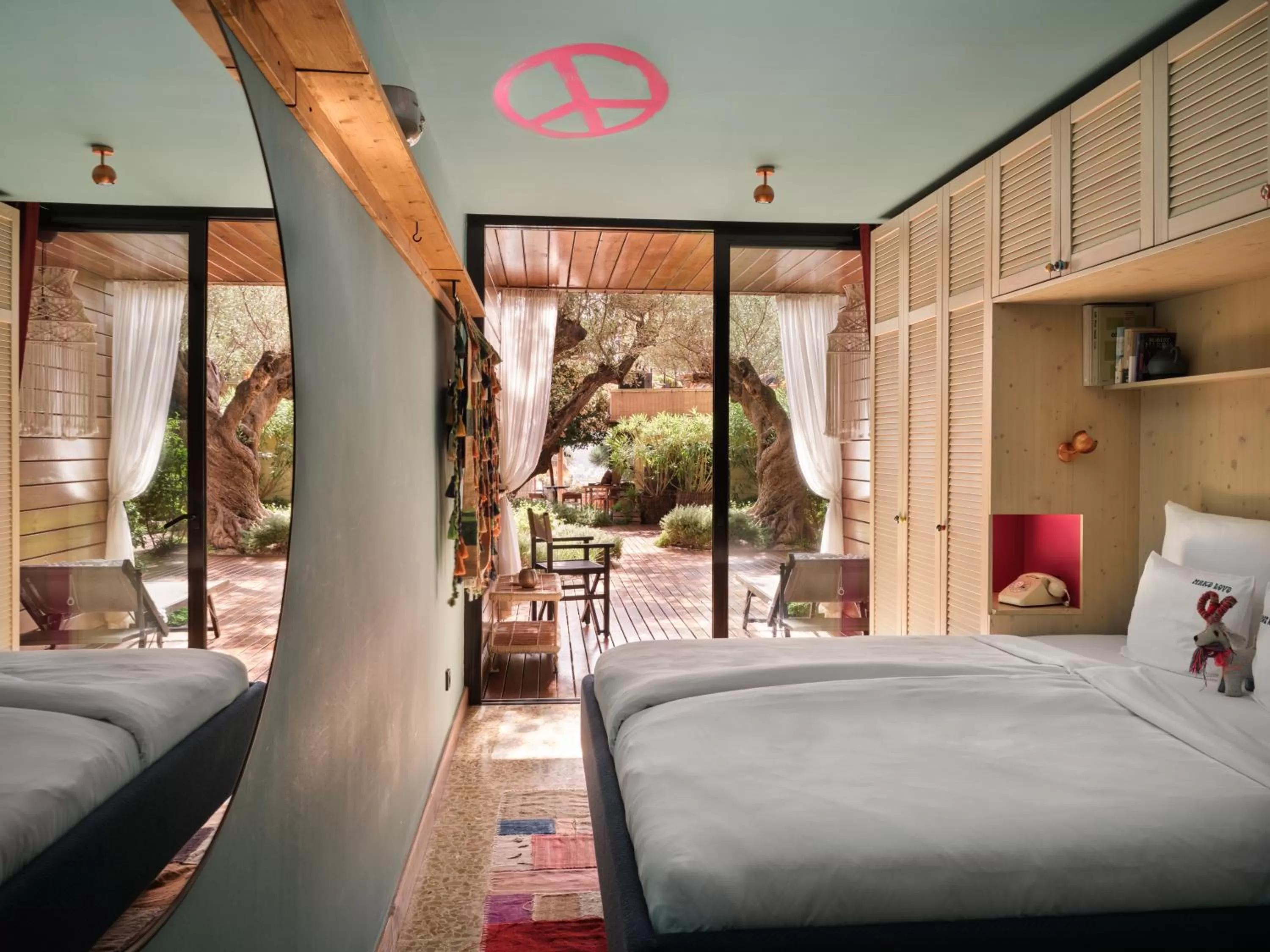 Photo of the whole room, Bed in Bikini Island & Mountain Port de Soller "Adults only"