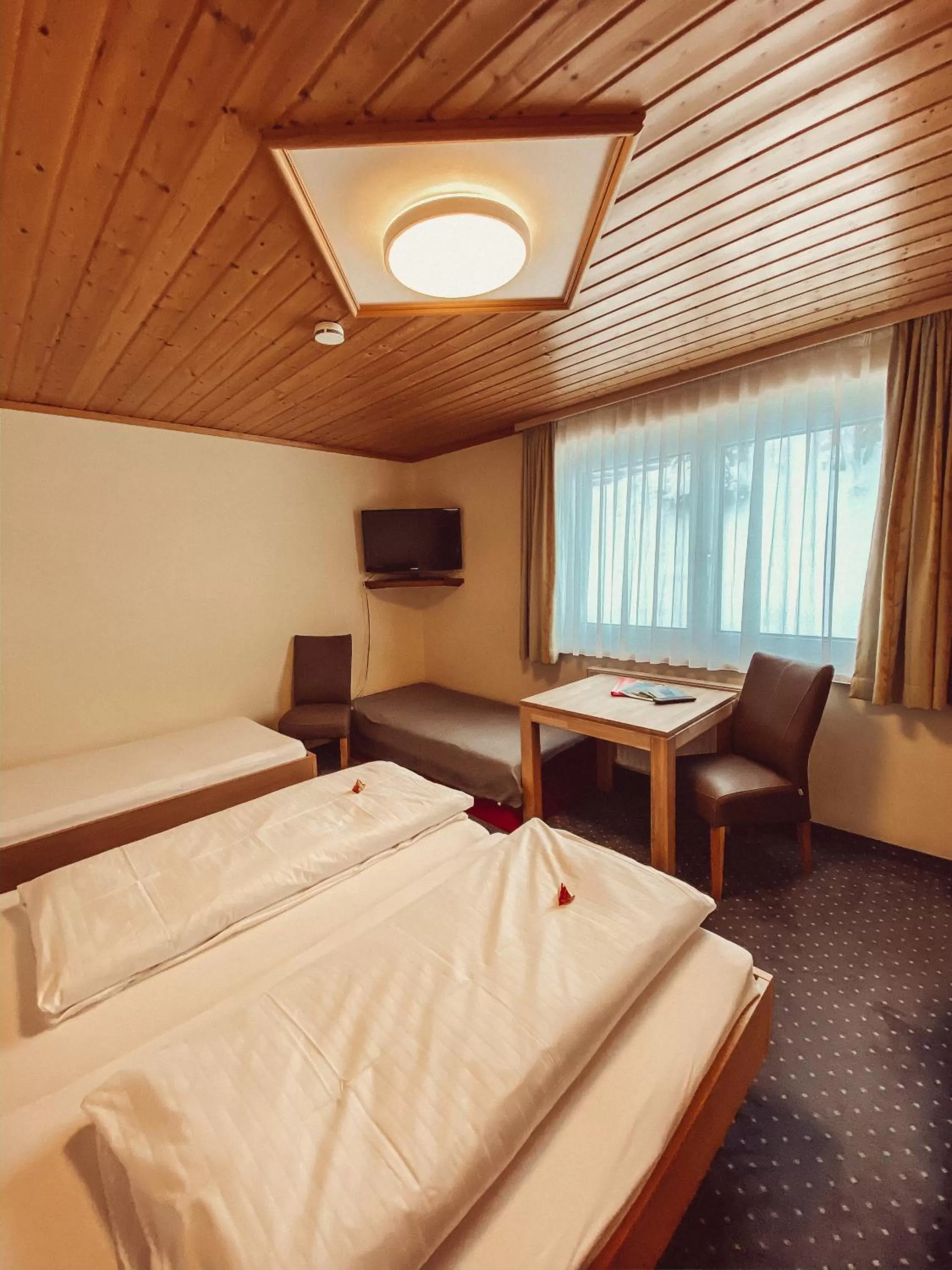 Bed in Frühstückspension Auer - Haus Kargl