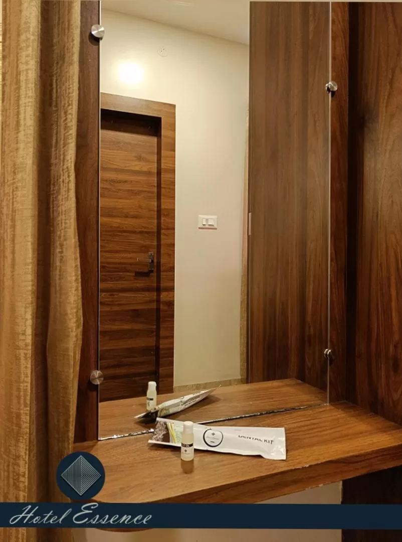 wardrobe in Hotel ESSENCE