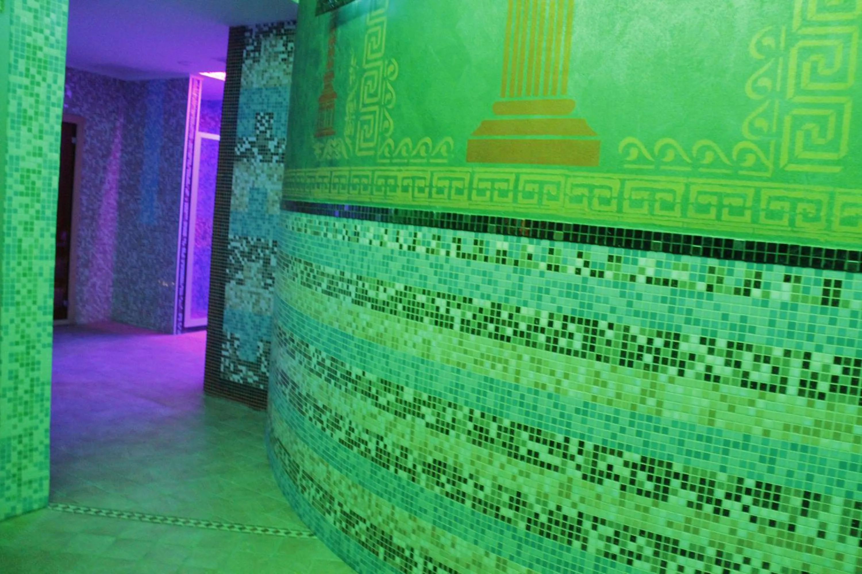 Spa and wellness centre/facilities in Impero Hotel Beauty & Spa - Bike Hotel