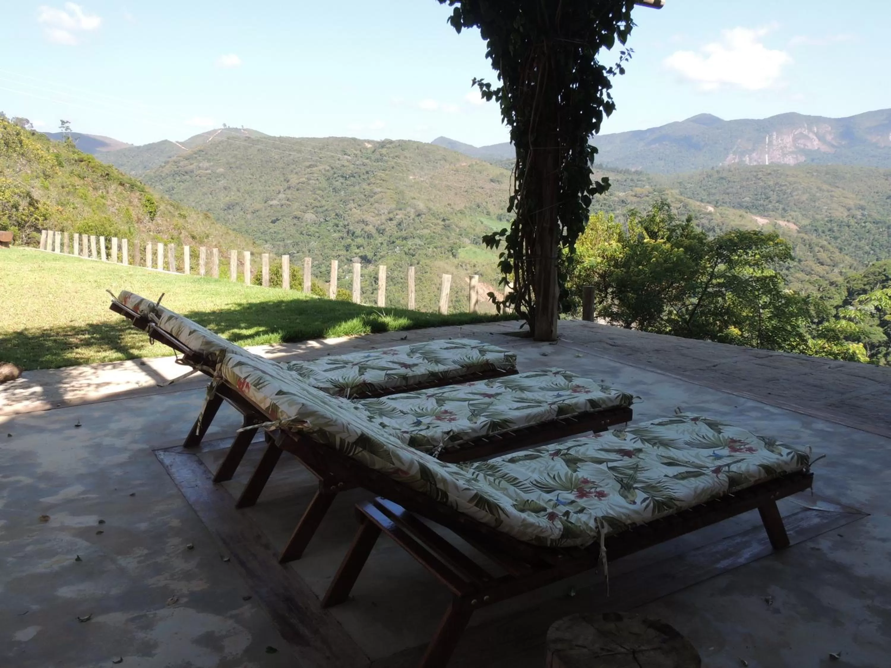 Mountain view in Pousada R.N.C. Nosso Paraíso