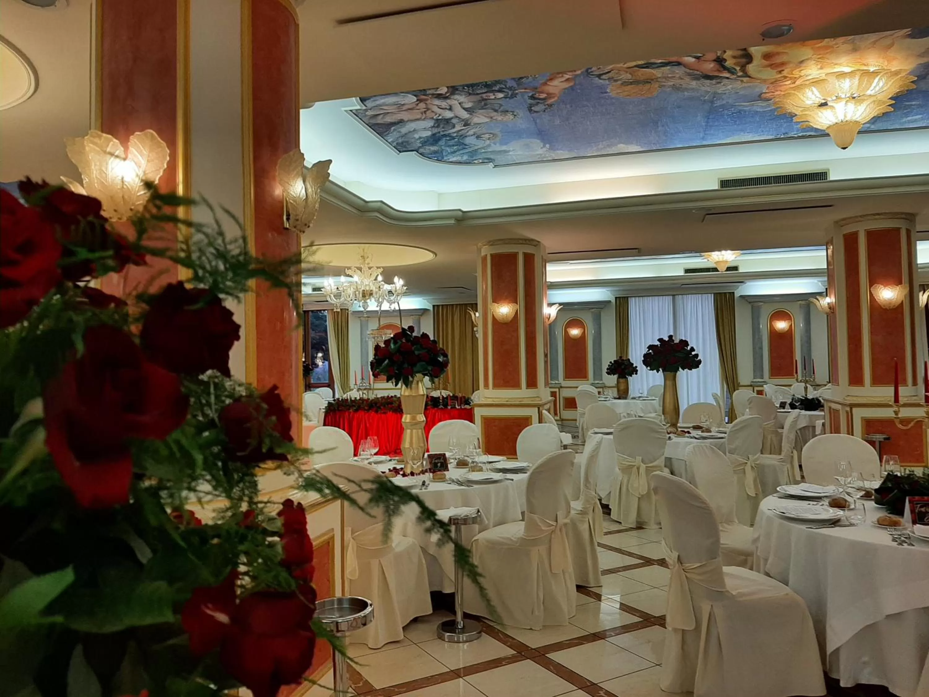 Restaurant/places to eat in Parco dei Principi Hotel - Wedding & Events