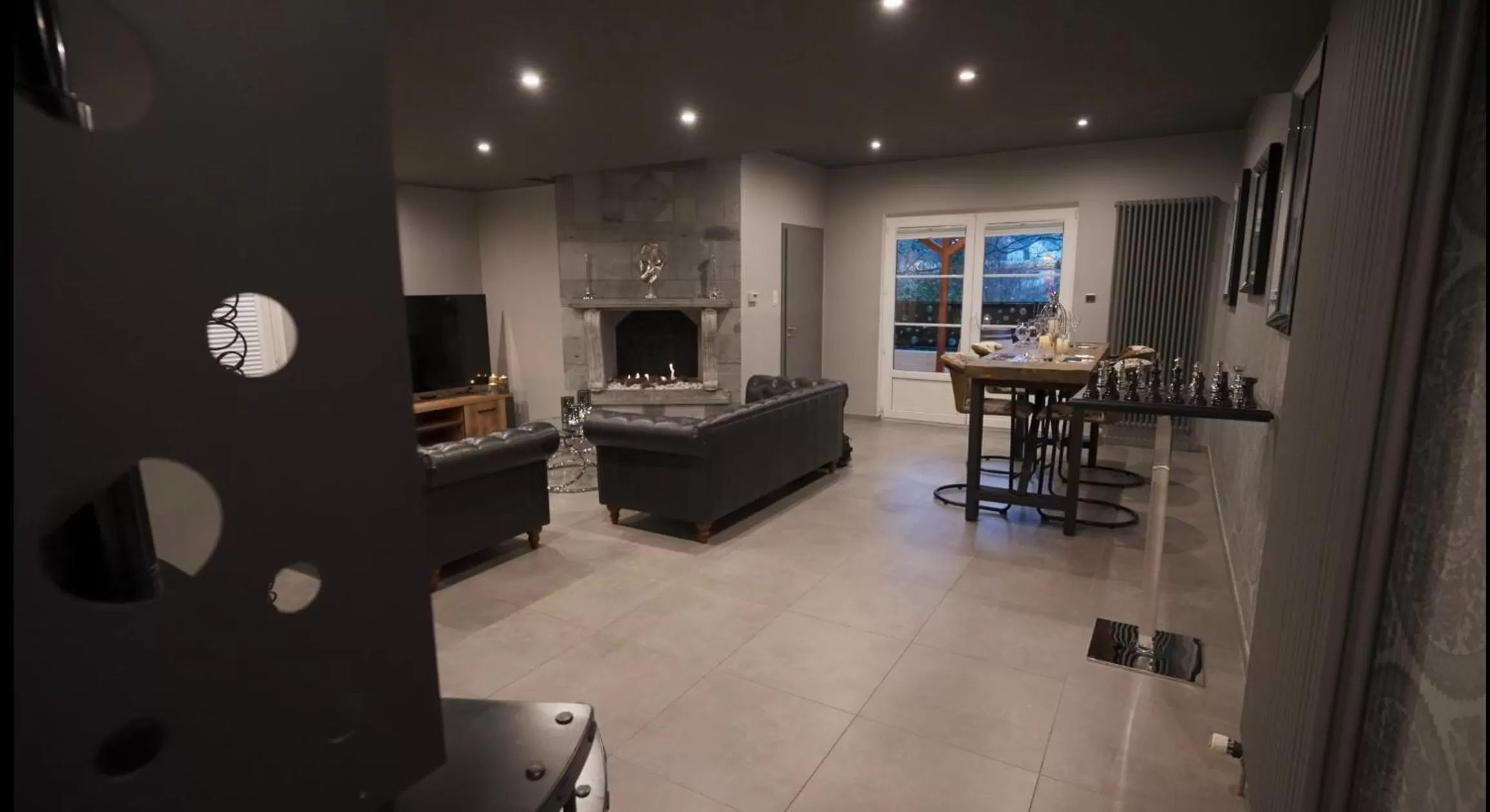Dining area in Les Suites M