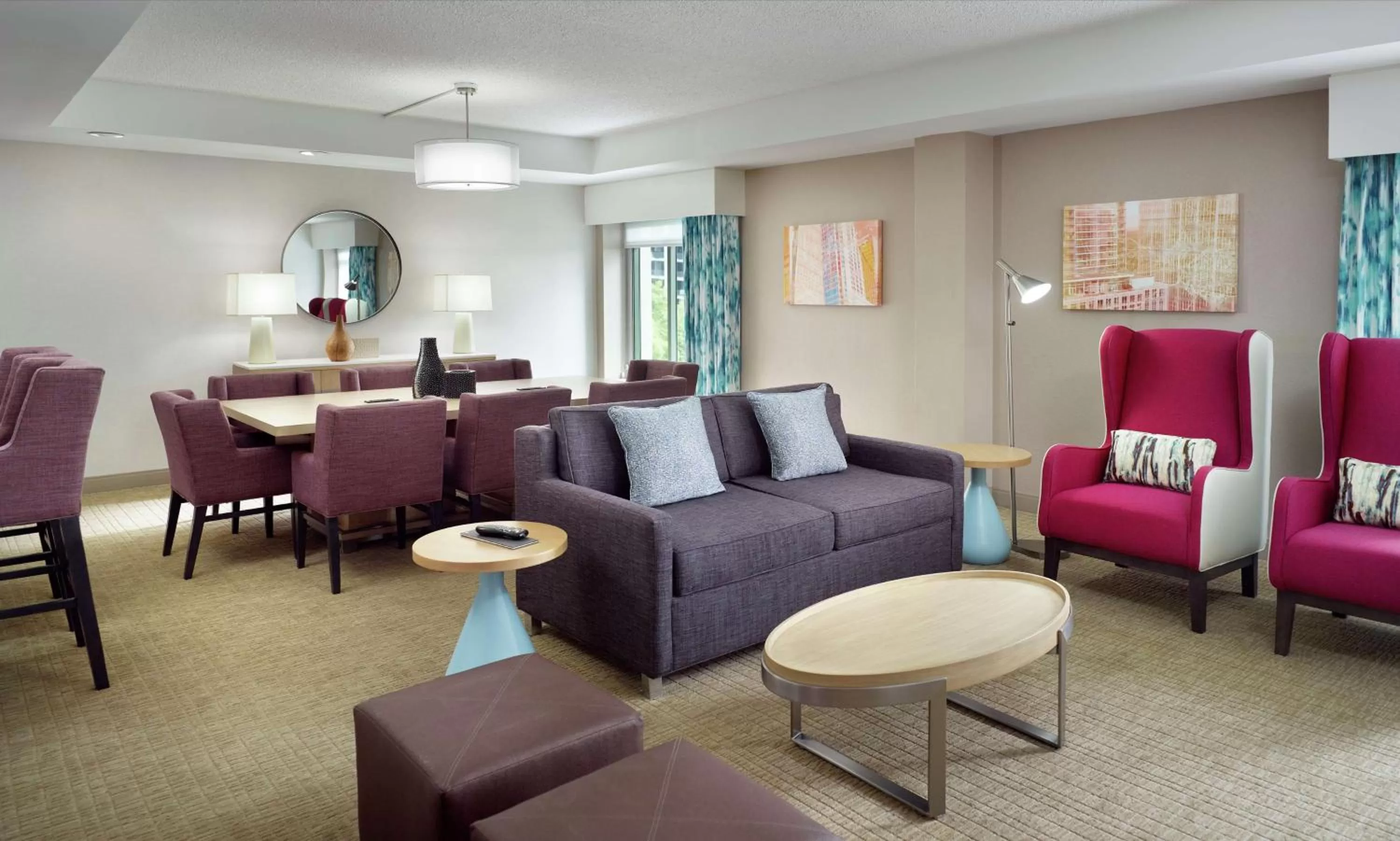Living room in Hilton Garden Inn Atlanta-Buckhead