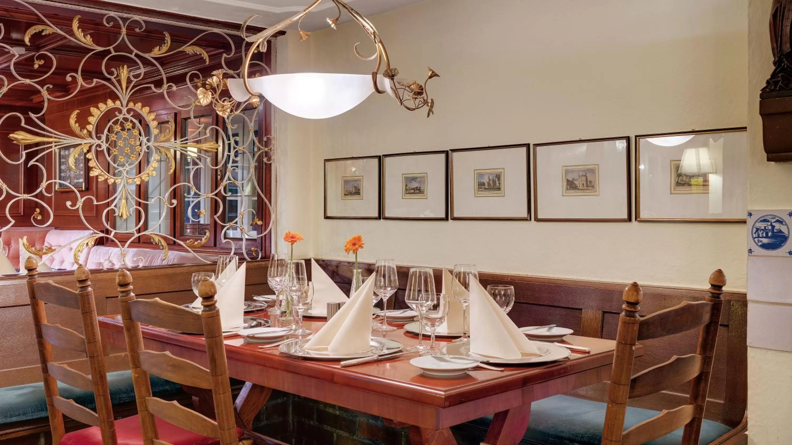 Lunch, Restaurant/Places to Eat in Wyndham Garden Gummersbach