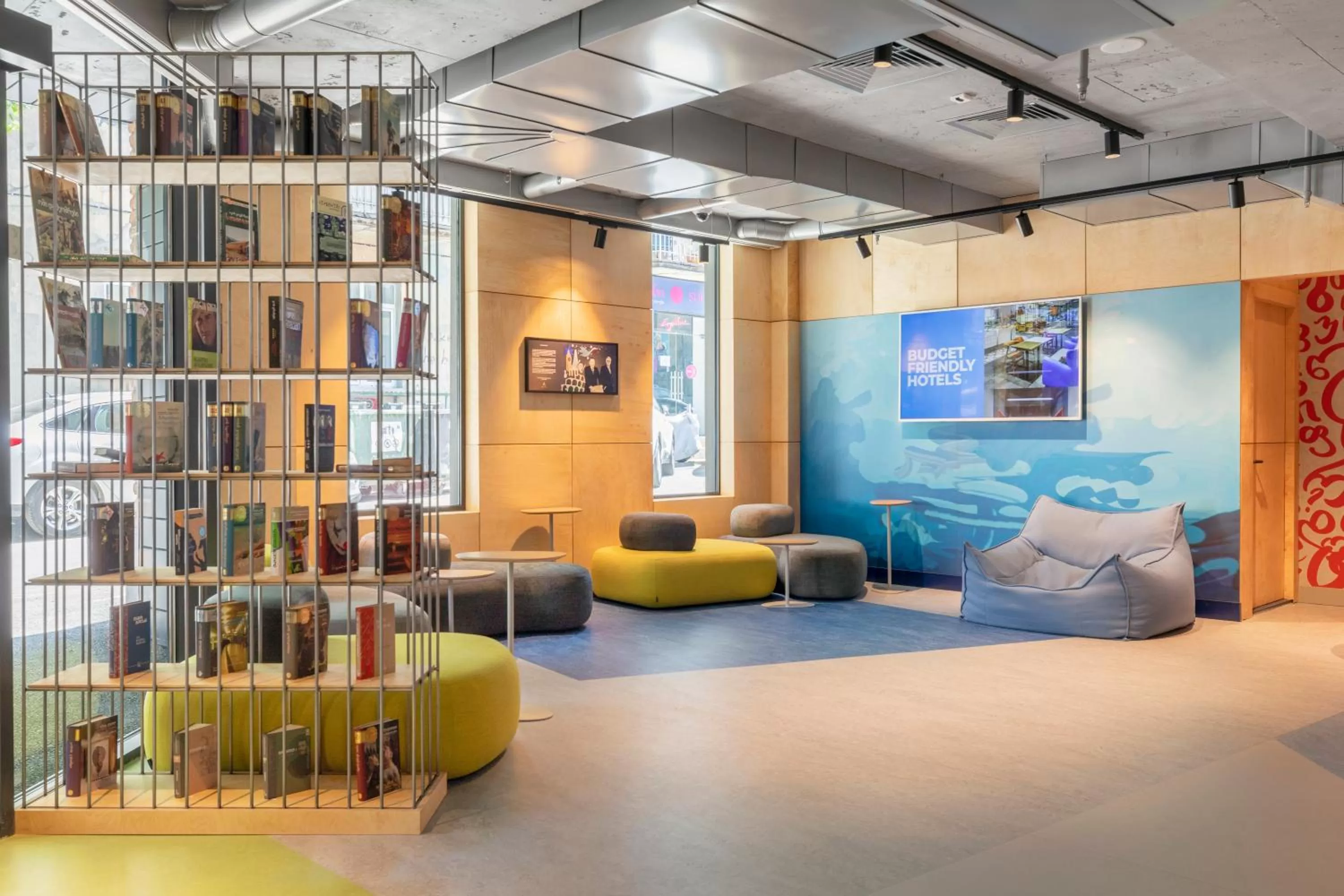 Library in ibis budget Tbilisi Center