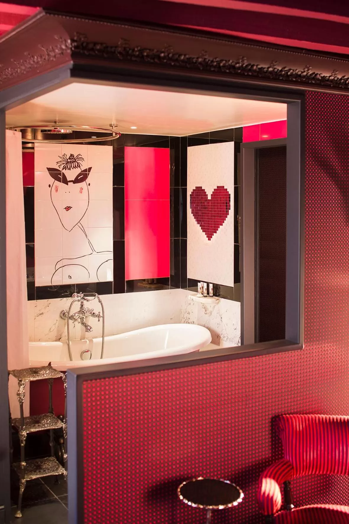 Bathroom in Hôtel Les Dames du Panthéon