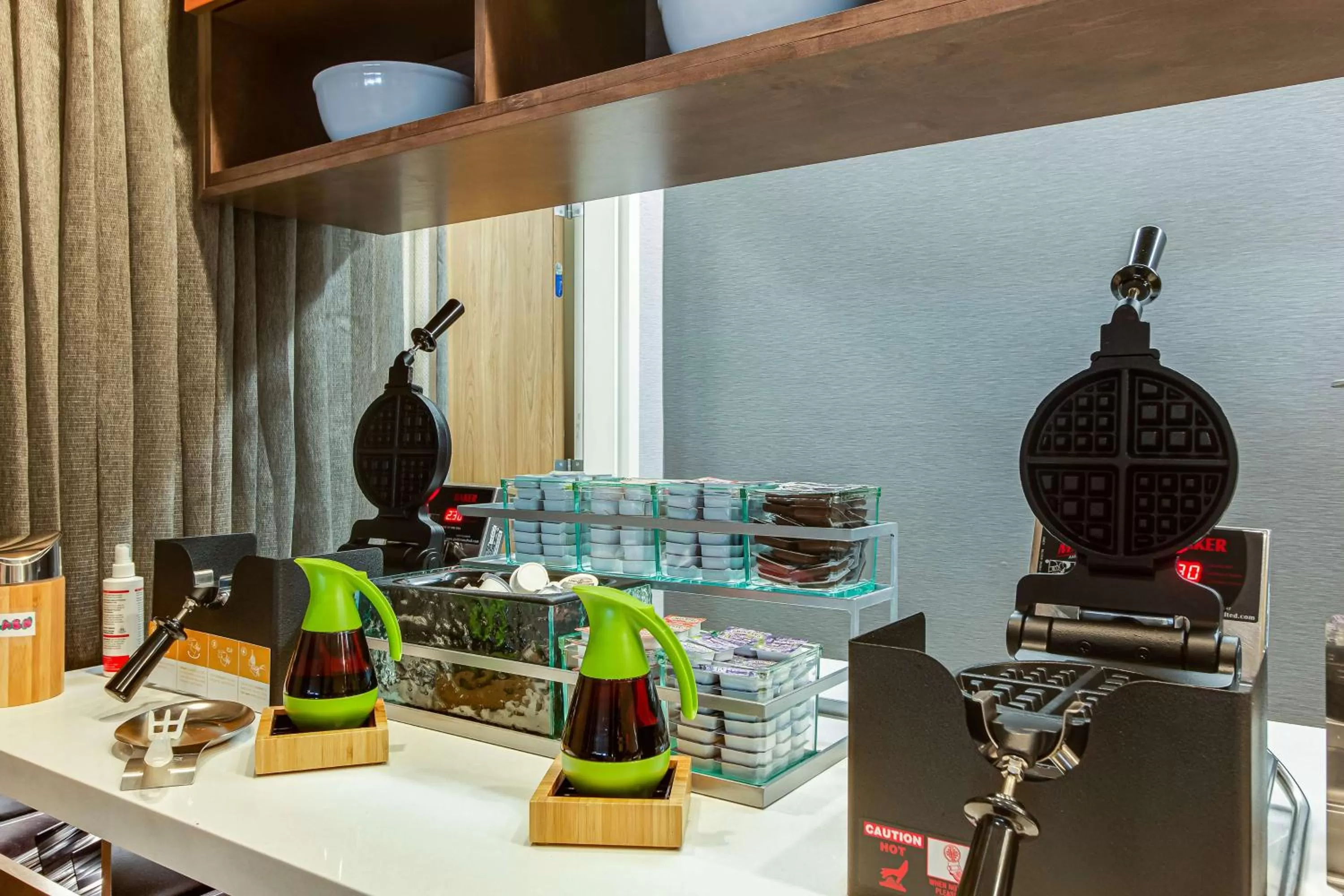 Breakfast in Home2 Suites By Hilton Nashville Bellevue