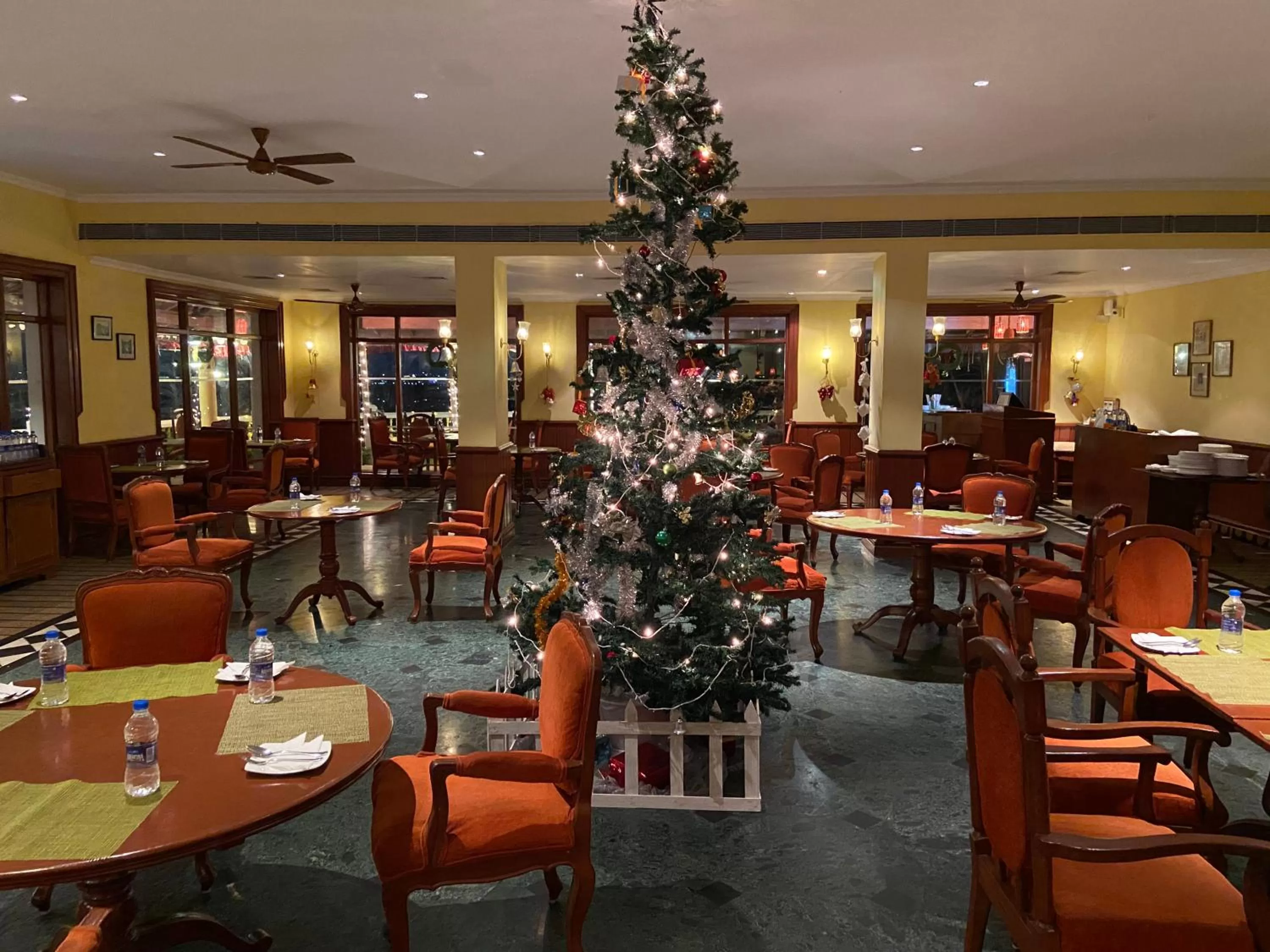 Restaurant/places to eat in Gateway Madurai