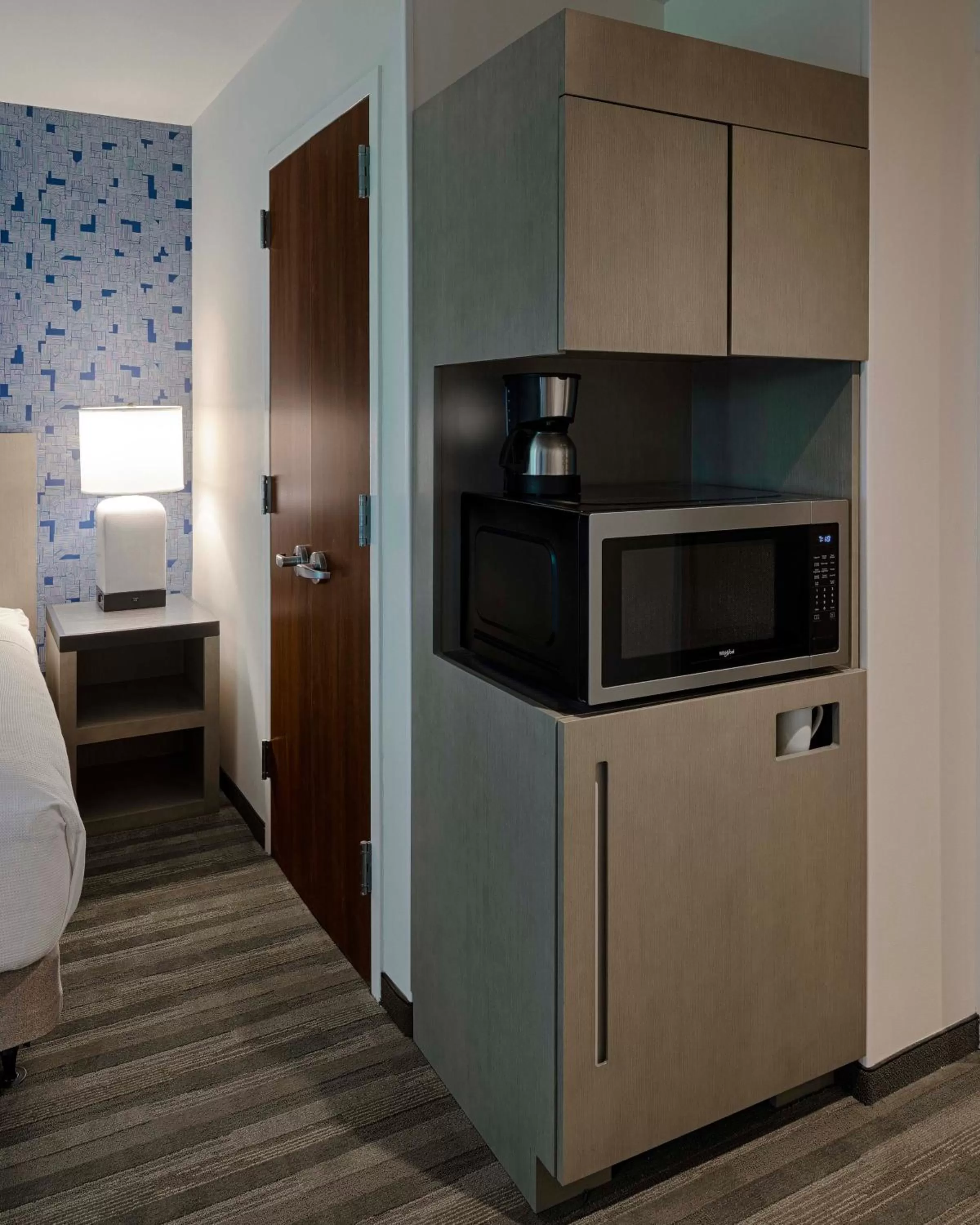 Coffee/tea facilities in Hyatt House Columbus OSU Short North