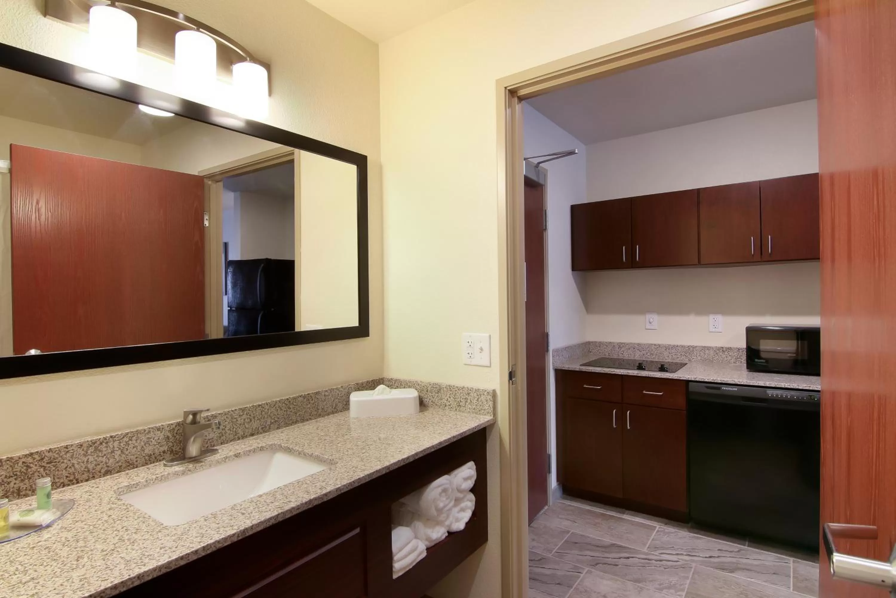 Bathroom in Cobblestone Inn & Suites - Menomonie/UW-Stout