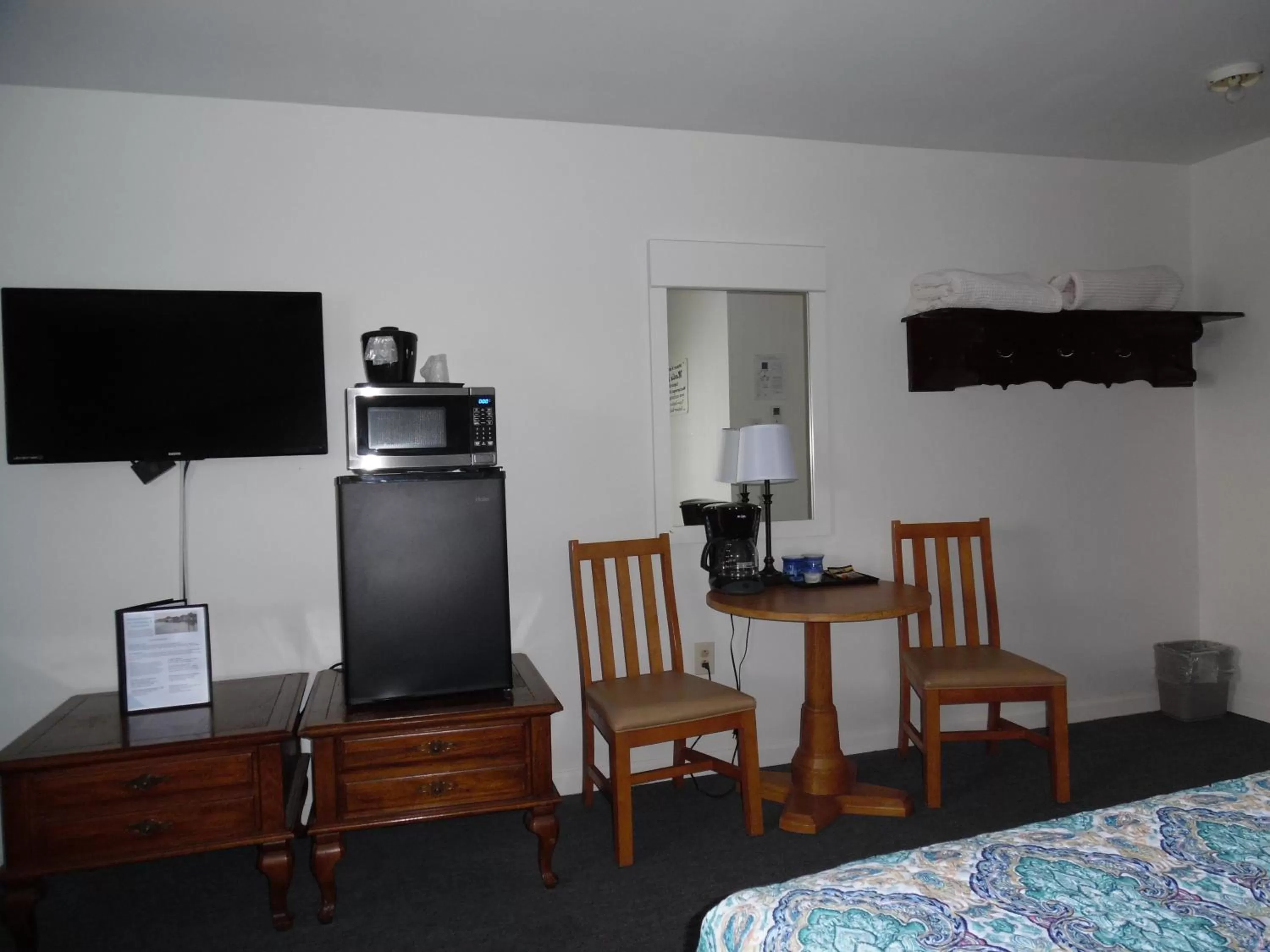 Wachapreague Inn - Motel Rooms