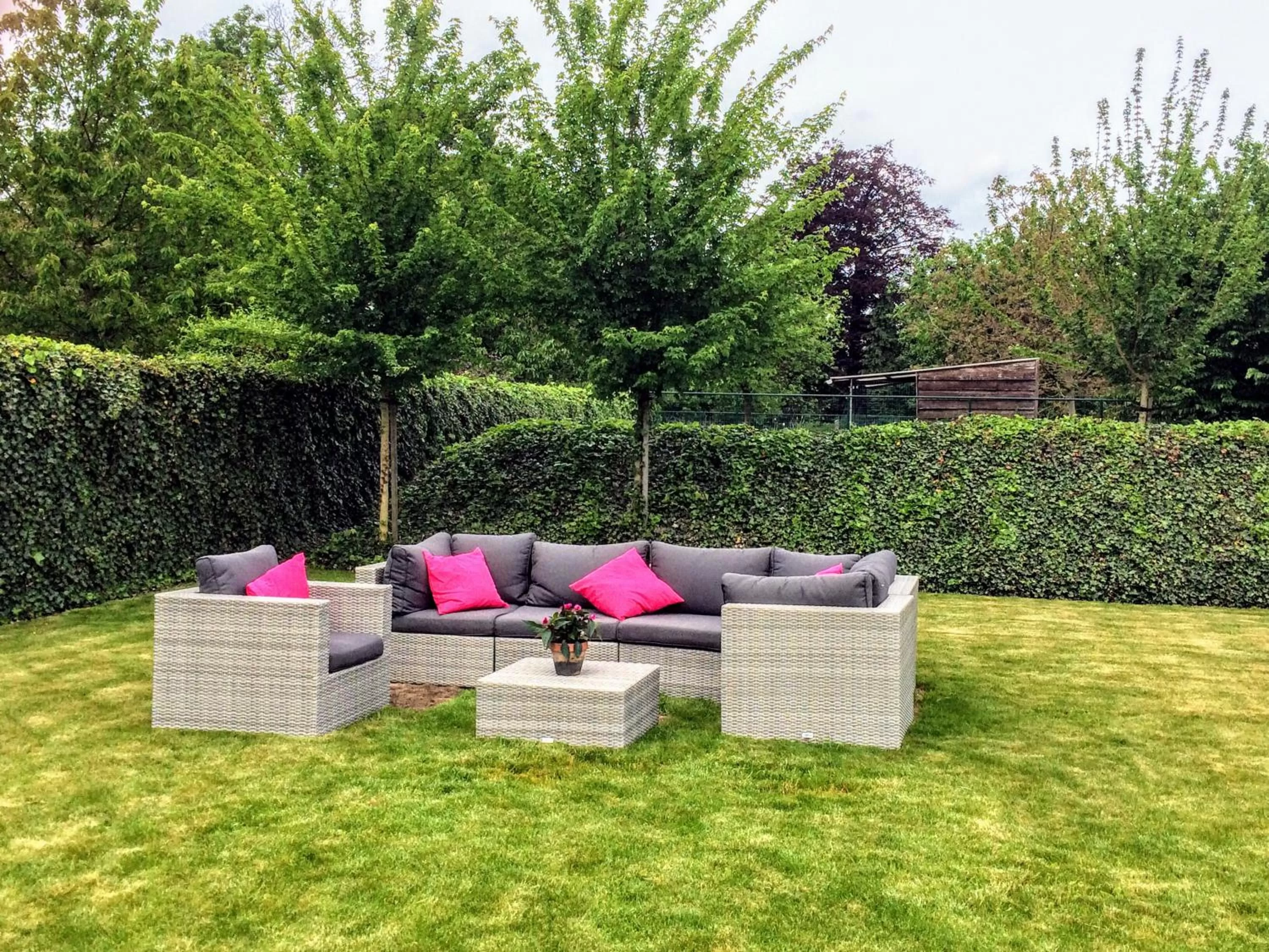 Garden in B&B Villa Curtricias