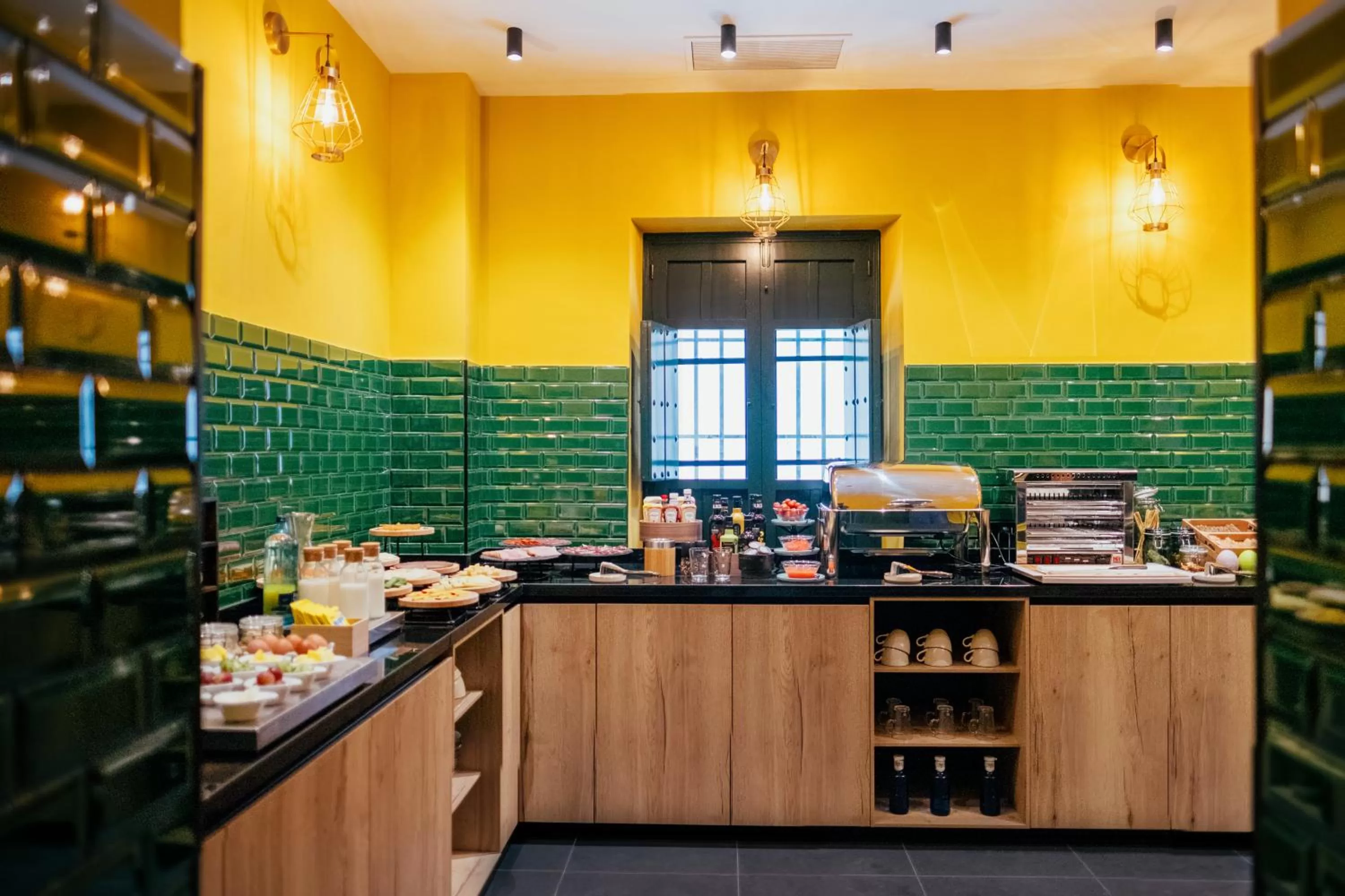 Breakfast in Hotel Cetina Casa de las Telas Sevilla