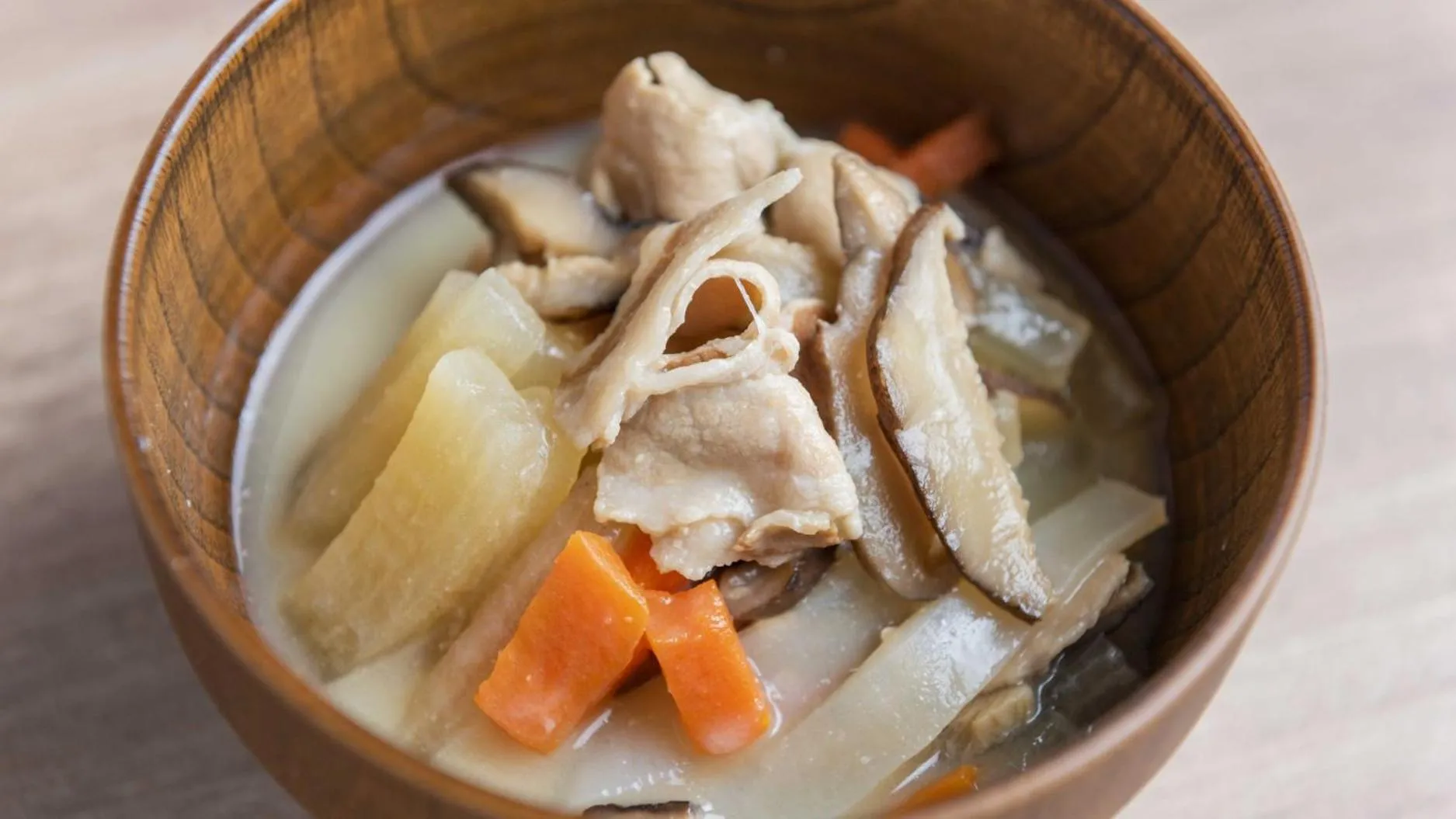 Food and drinks in Tissage Hotel Naha by Nest