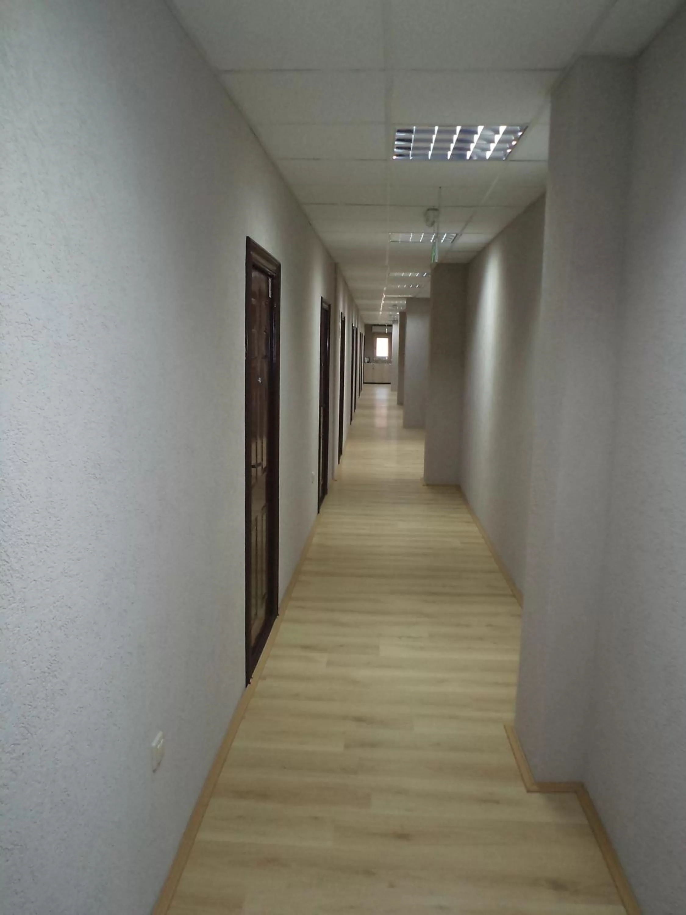 Area and facilities in Garni Hotel Tri O