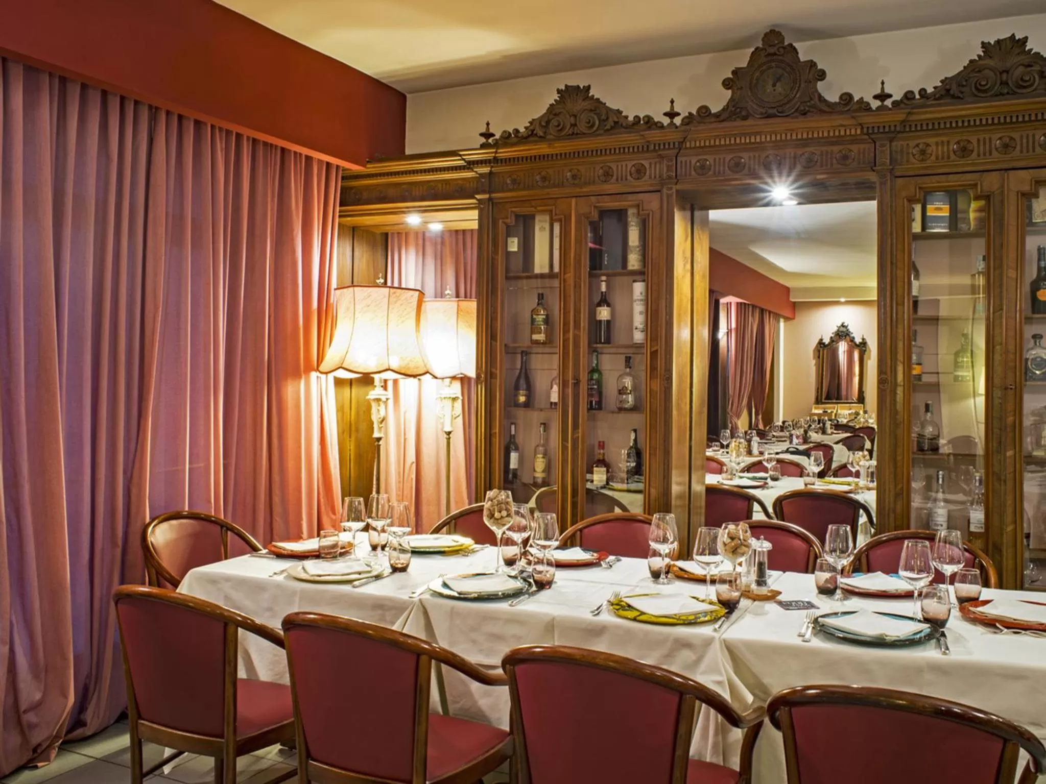 Restaurant/places to eat in Hotel Giò Wine e Jazz Area