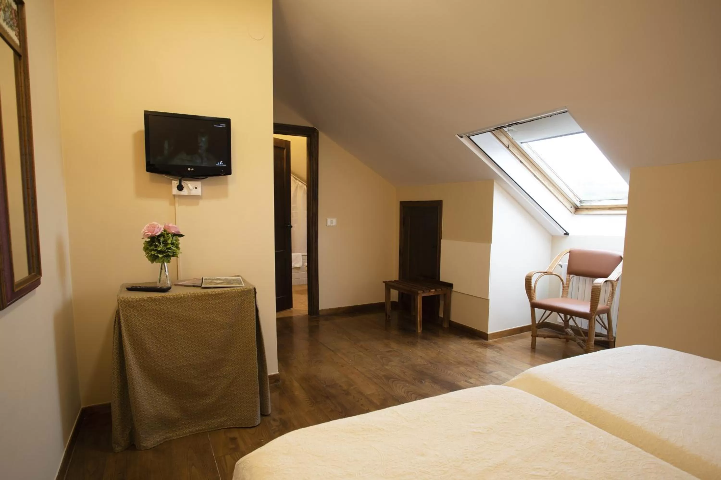 TV/Entertainment Center in Hotel Casa de Díaz