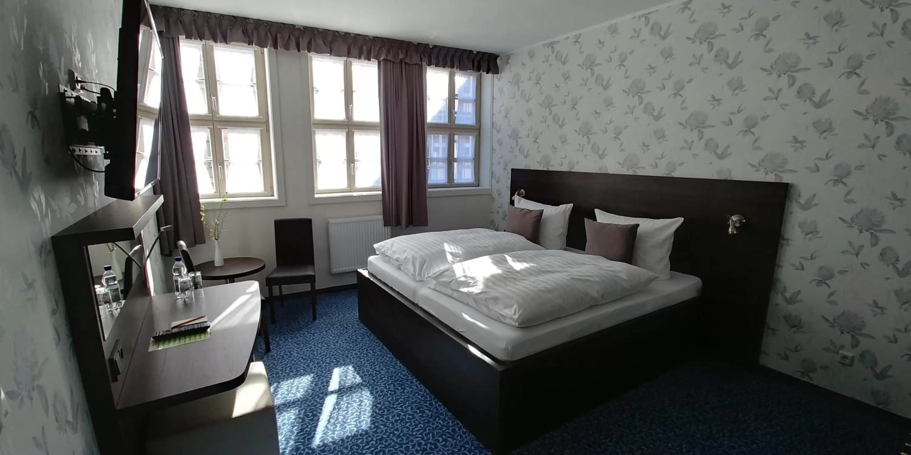 Photo of the whole room, Bed in Hotel Alte Brennerei