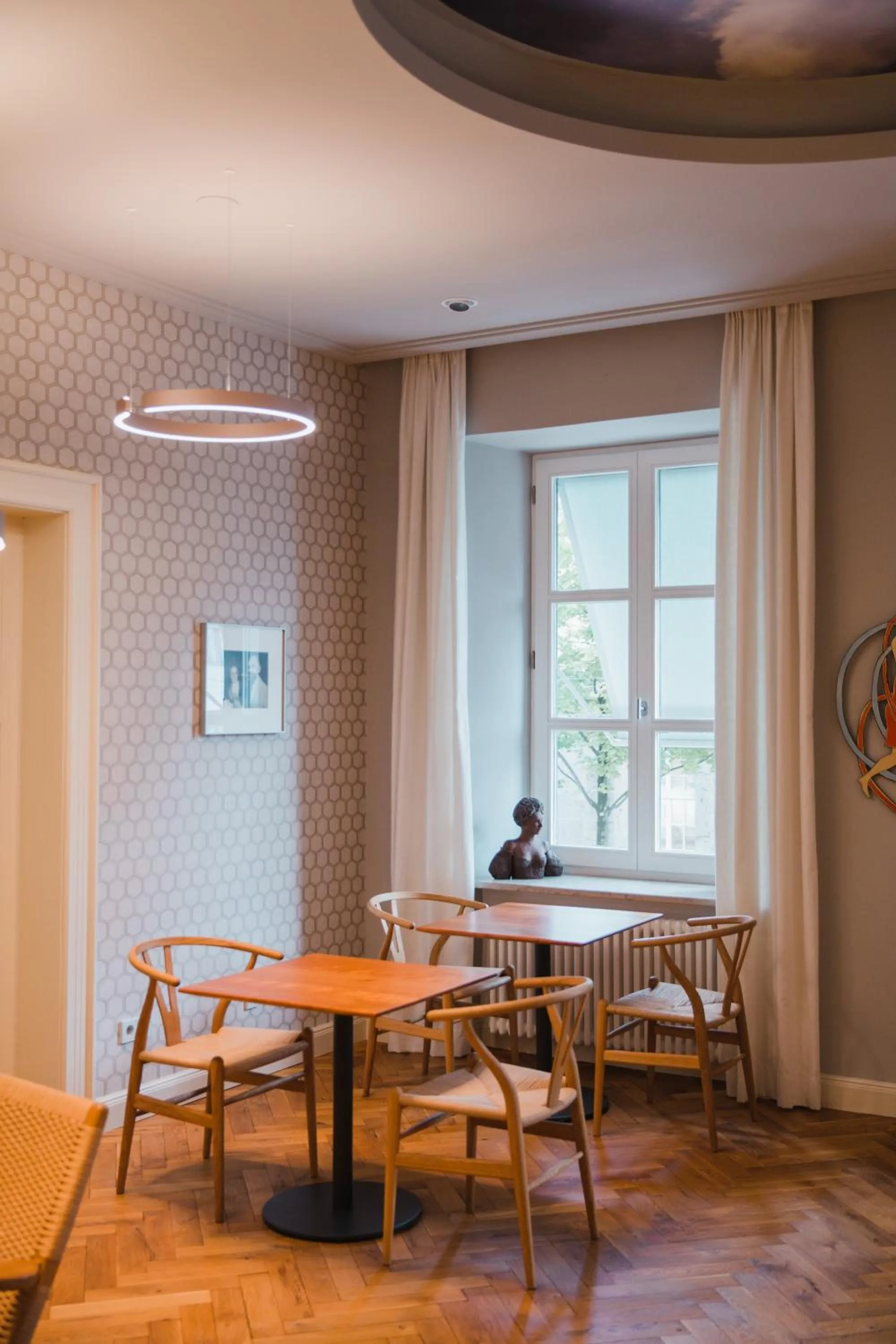 Lounge or bar in MOMA1890 Boutique Hotel