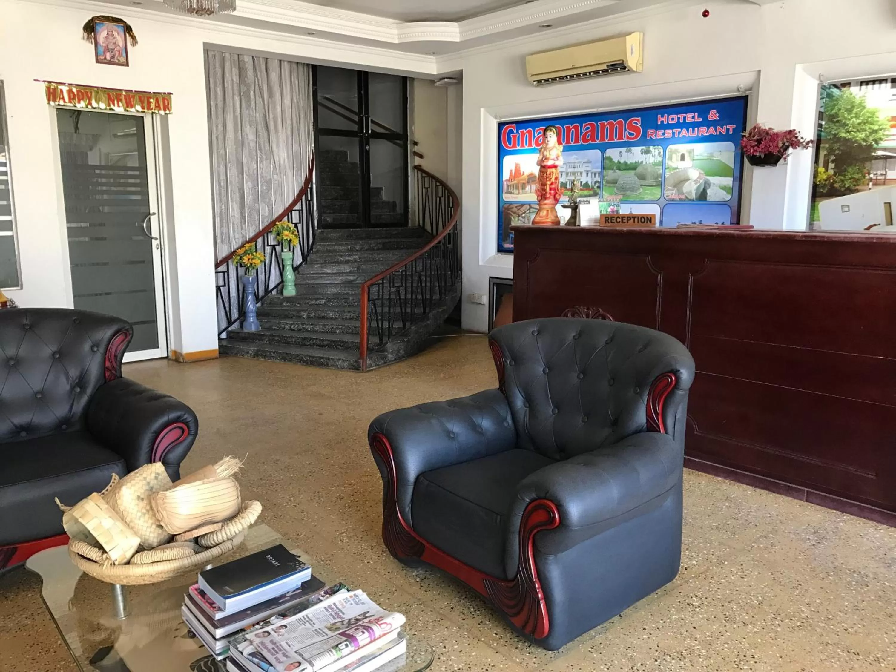 Property building in Gnaanams Hotel and Restaurant