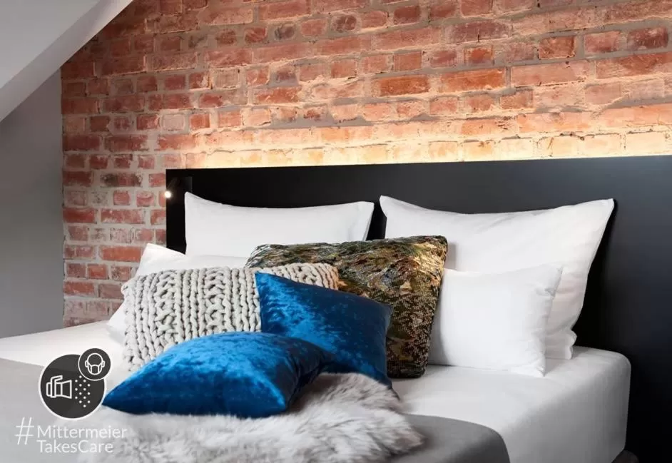 Bed in Mittermeiers Alter Ego