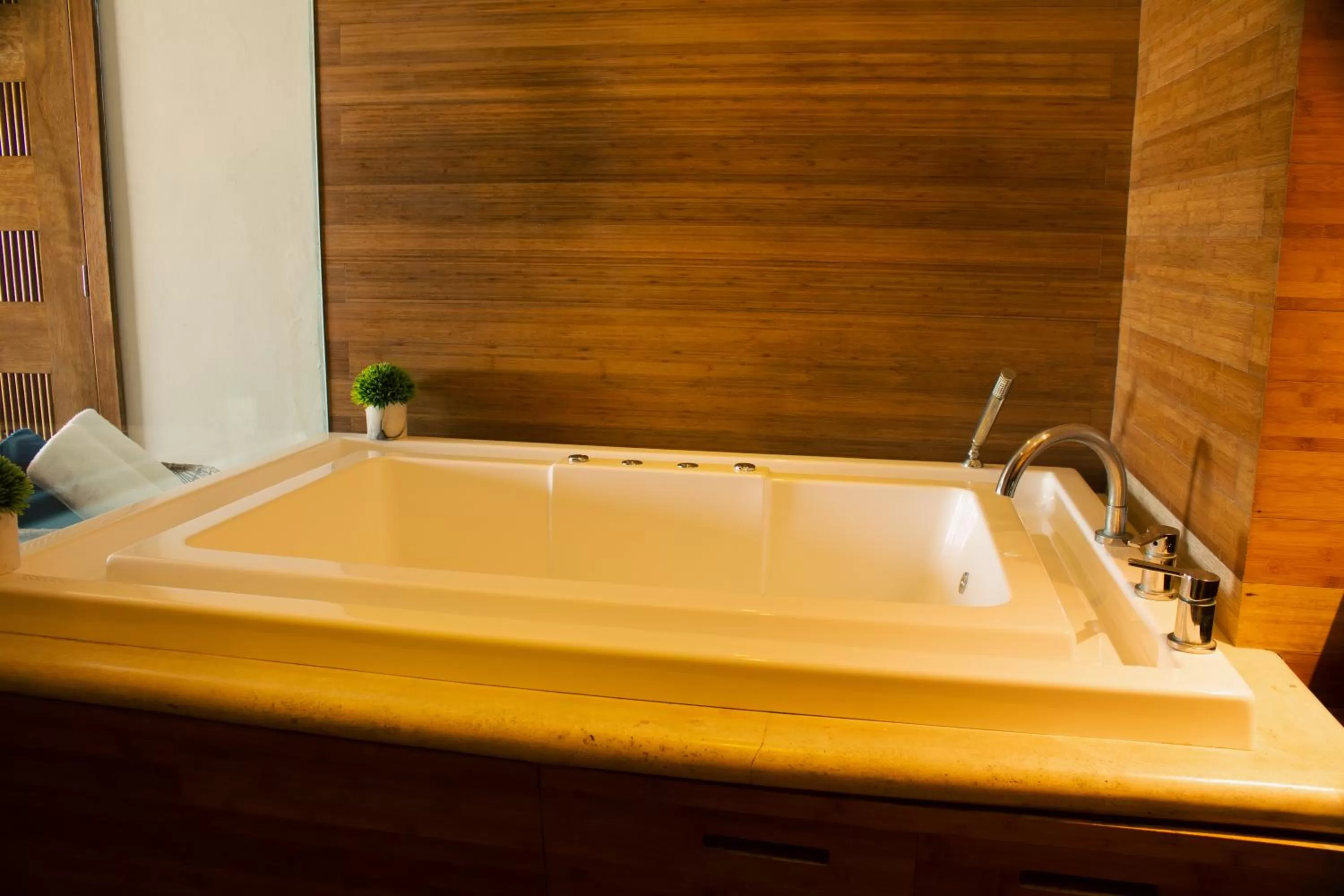 Bathroom in Aldea Thai