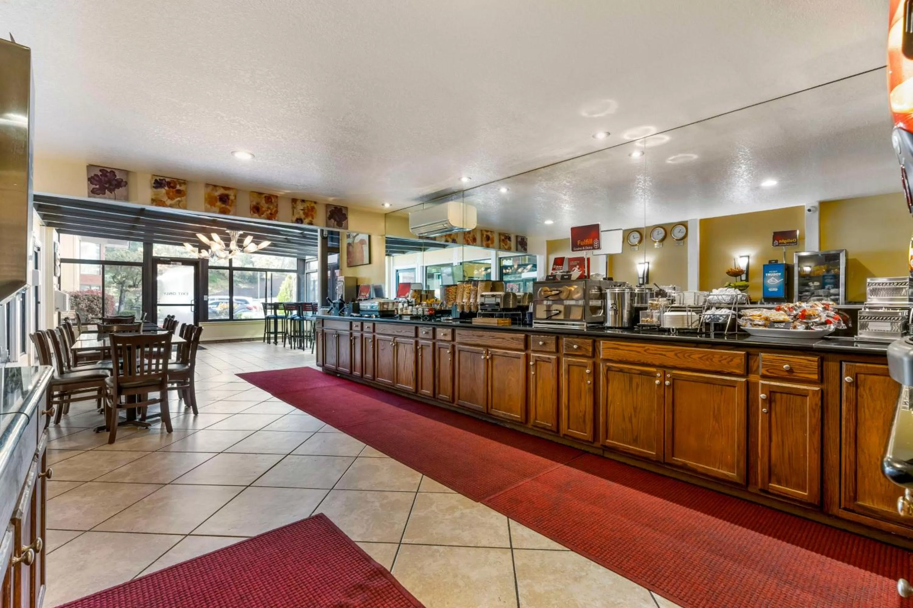 Breakfast in Best Western Plus Placerville Inn