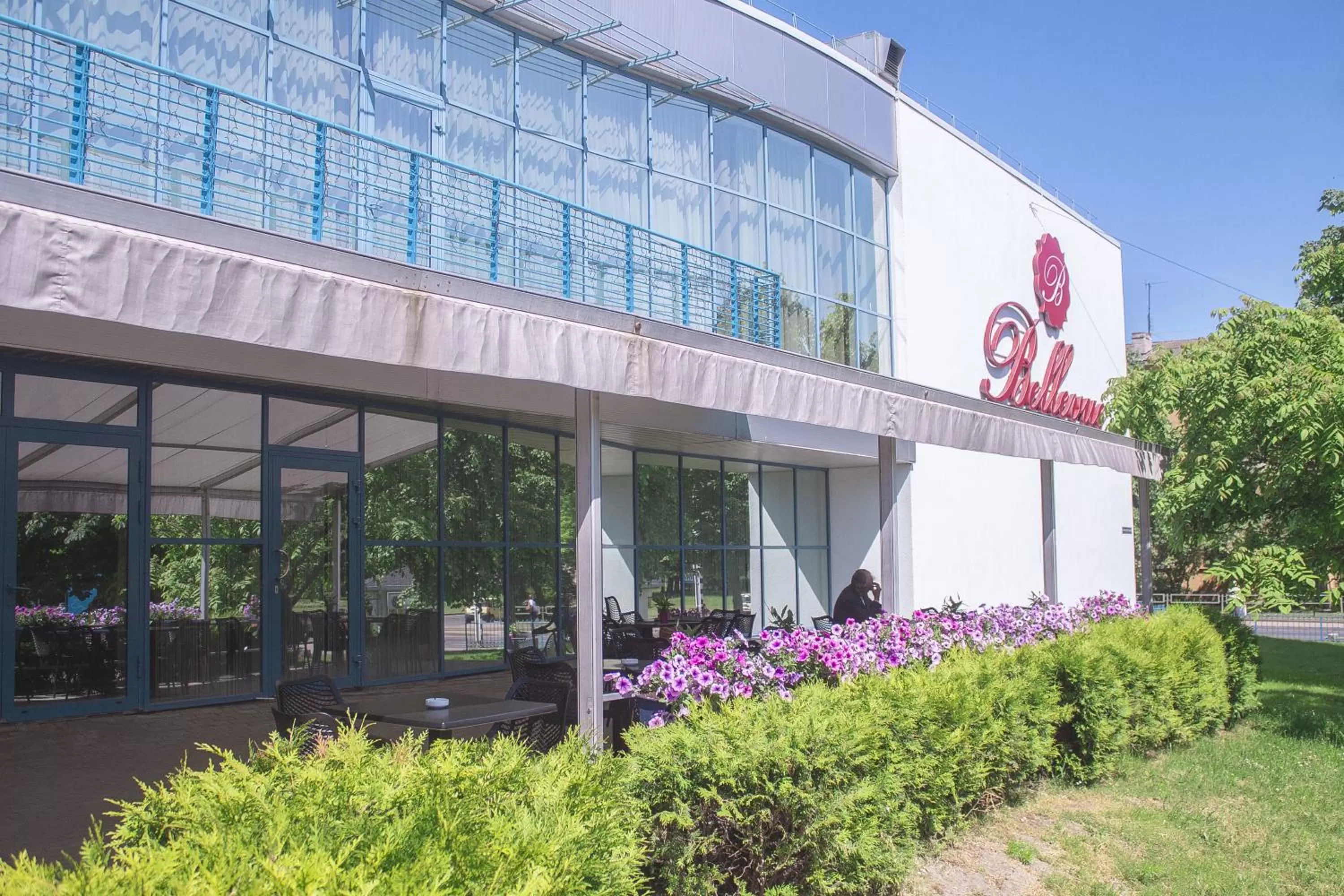 Property building in Bellevue Park Hotel Riga with FREE Parking