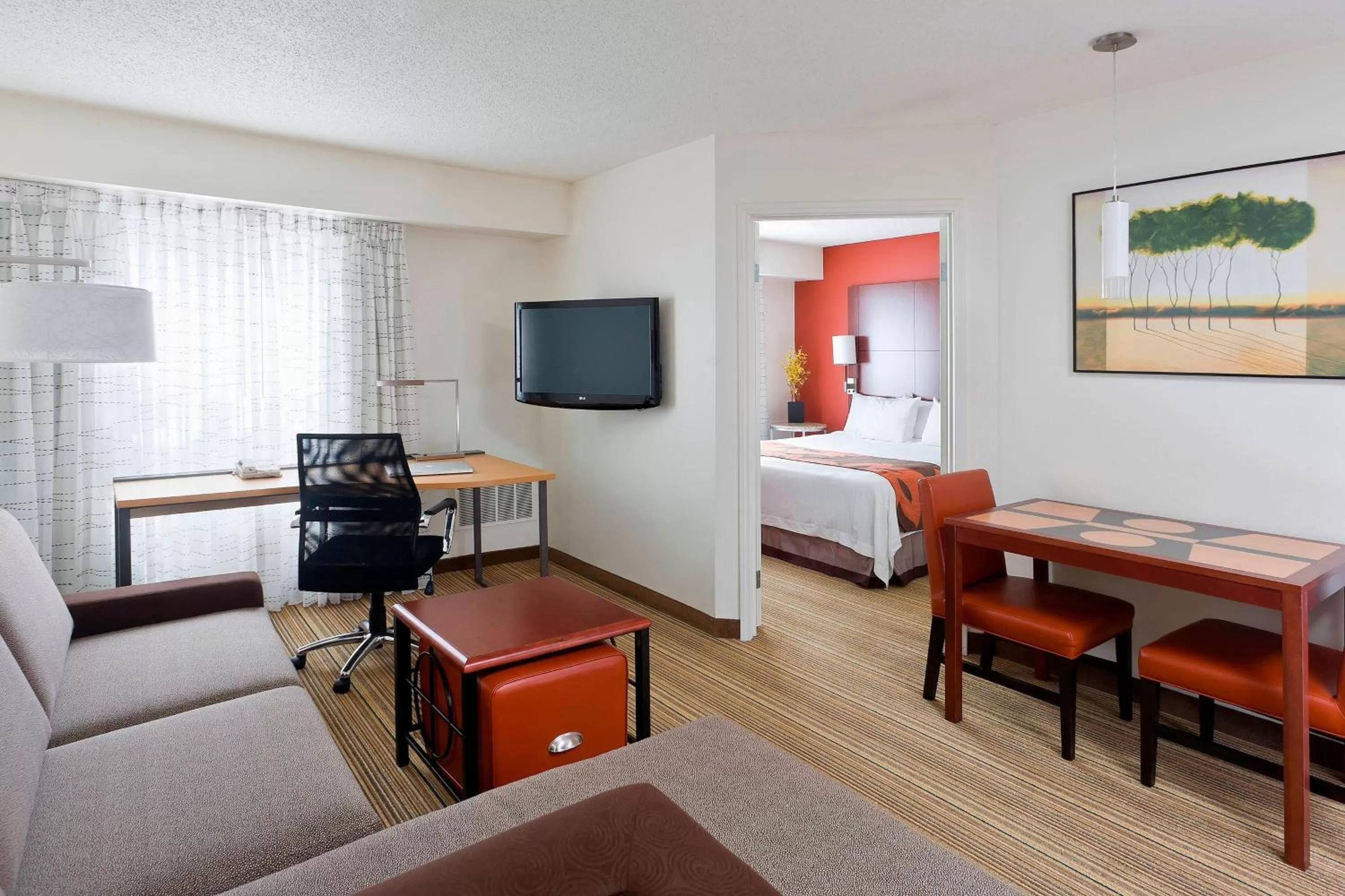 Living room, Bed in Residence Inn Canton