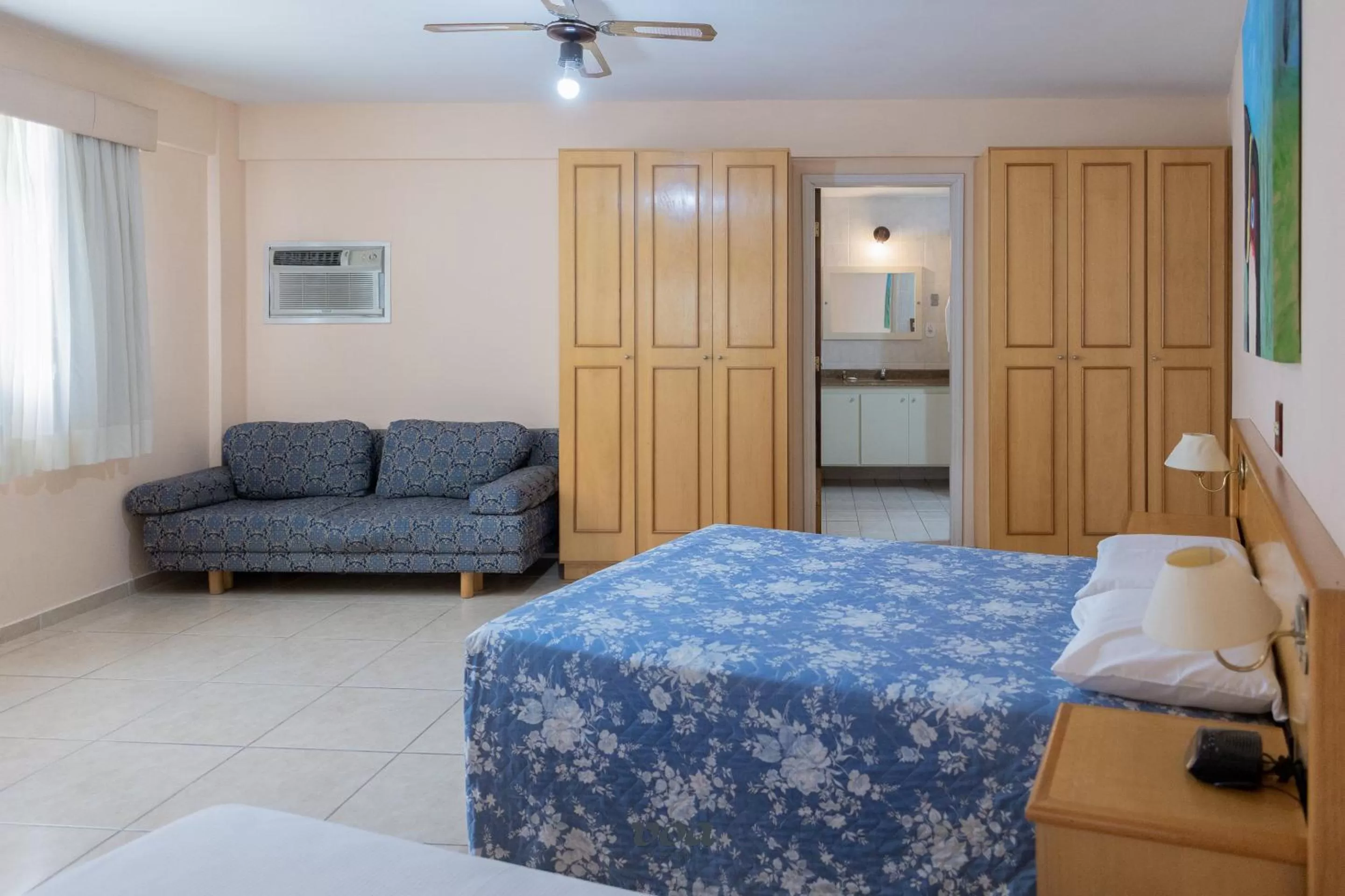 Bed in VOA Plazza Hotel