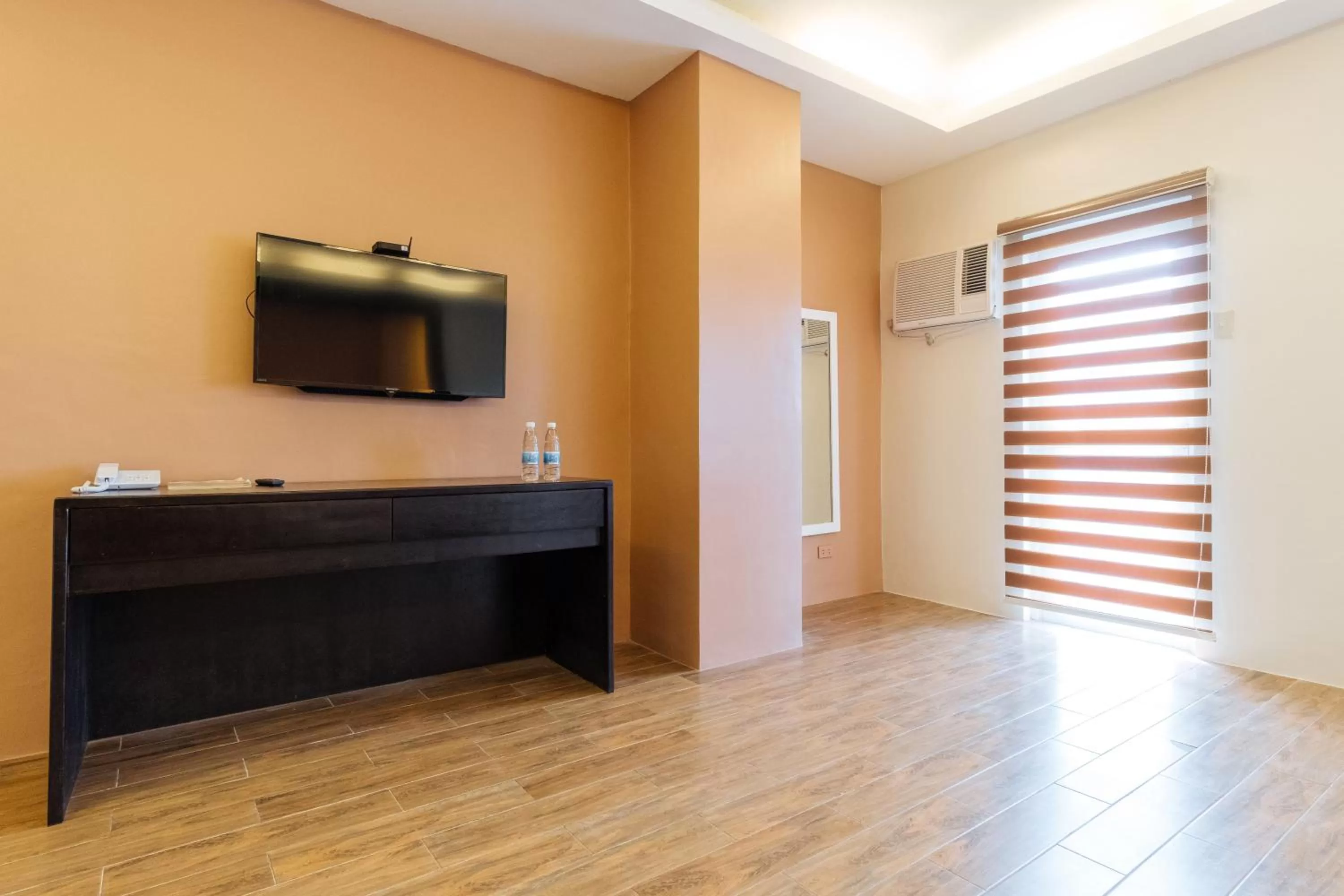 TV and multimedia in Northpointe Residences