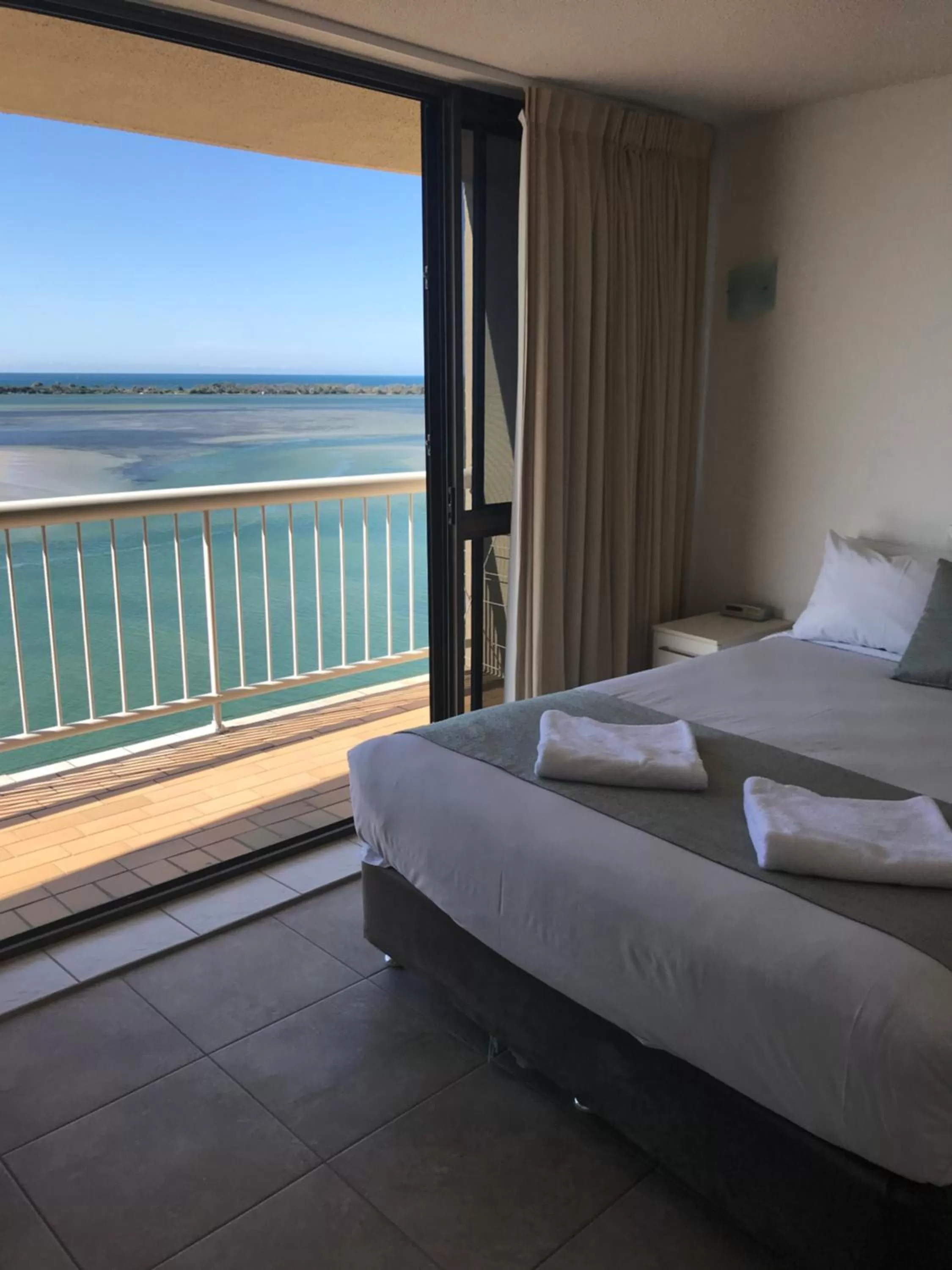 Balcony/Terrace, Bed in Gemini Resort