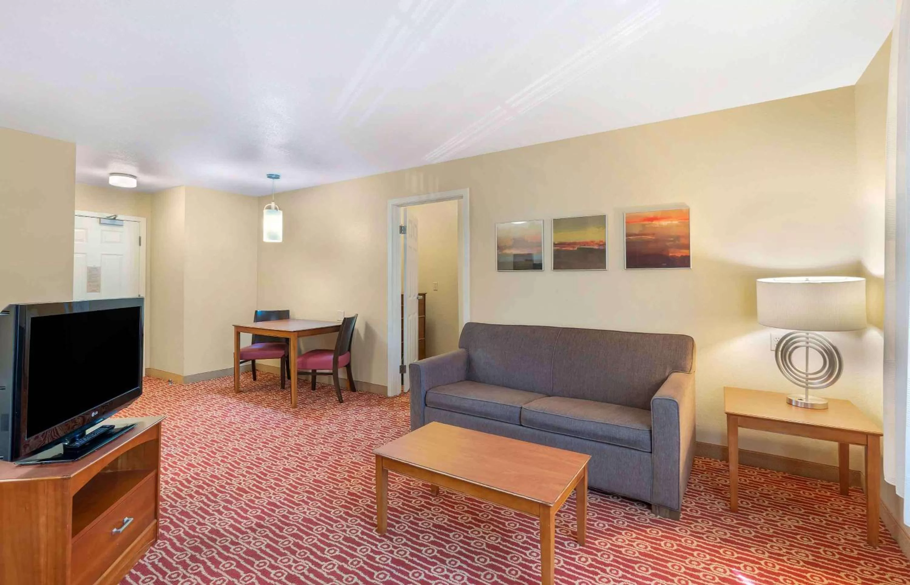 Bedroom in Extended Stay America Suites - Newport News - Yorktown