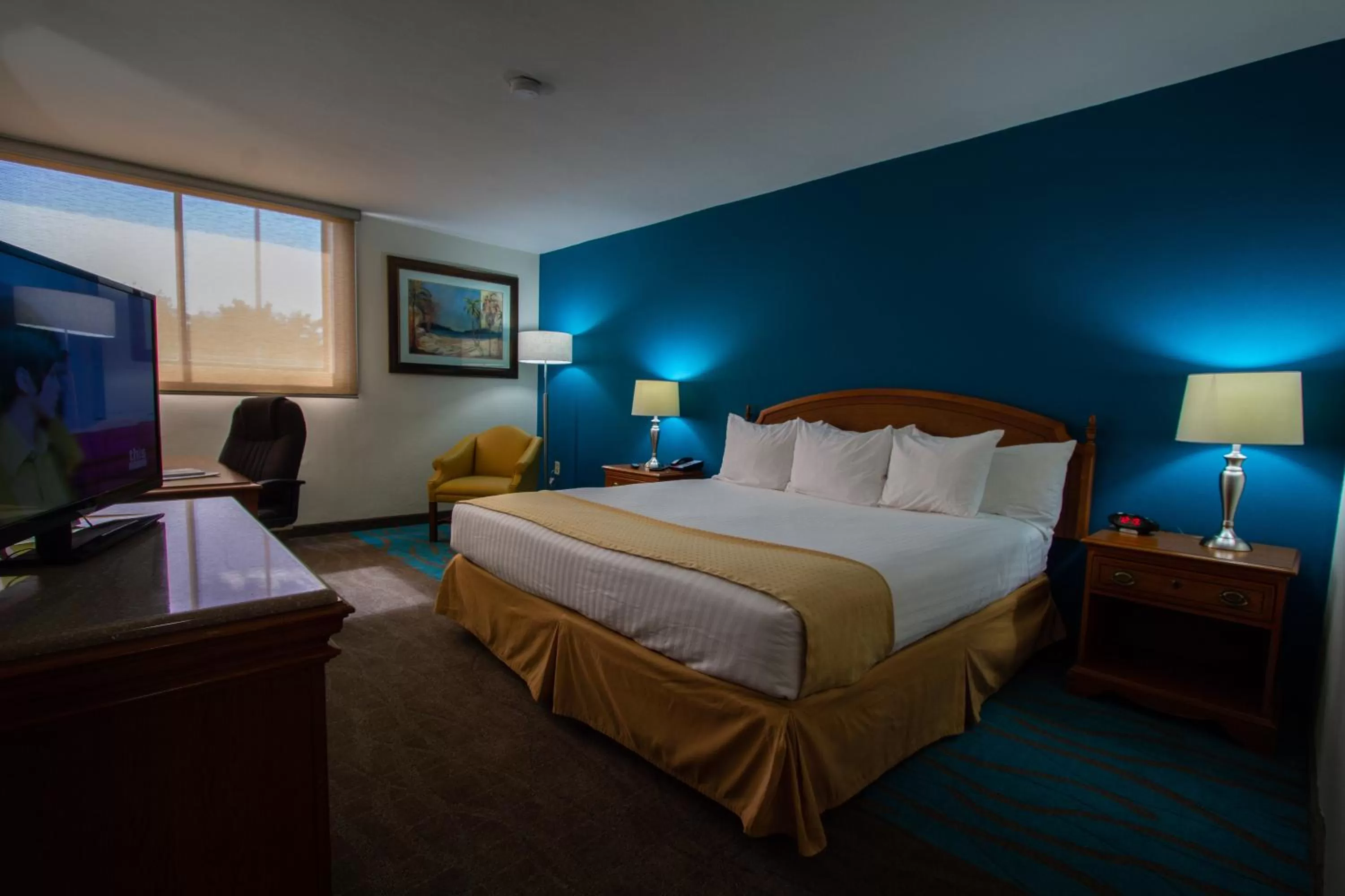 Photo of the whole room, Bed in Spark by Hilton Ponce