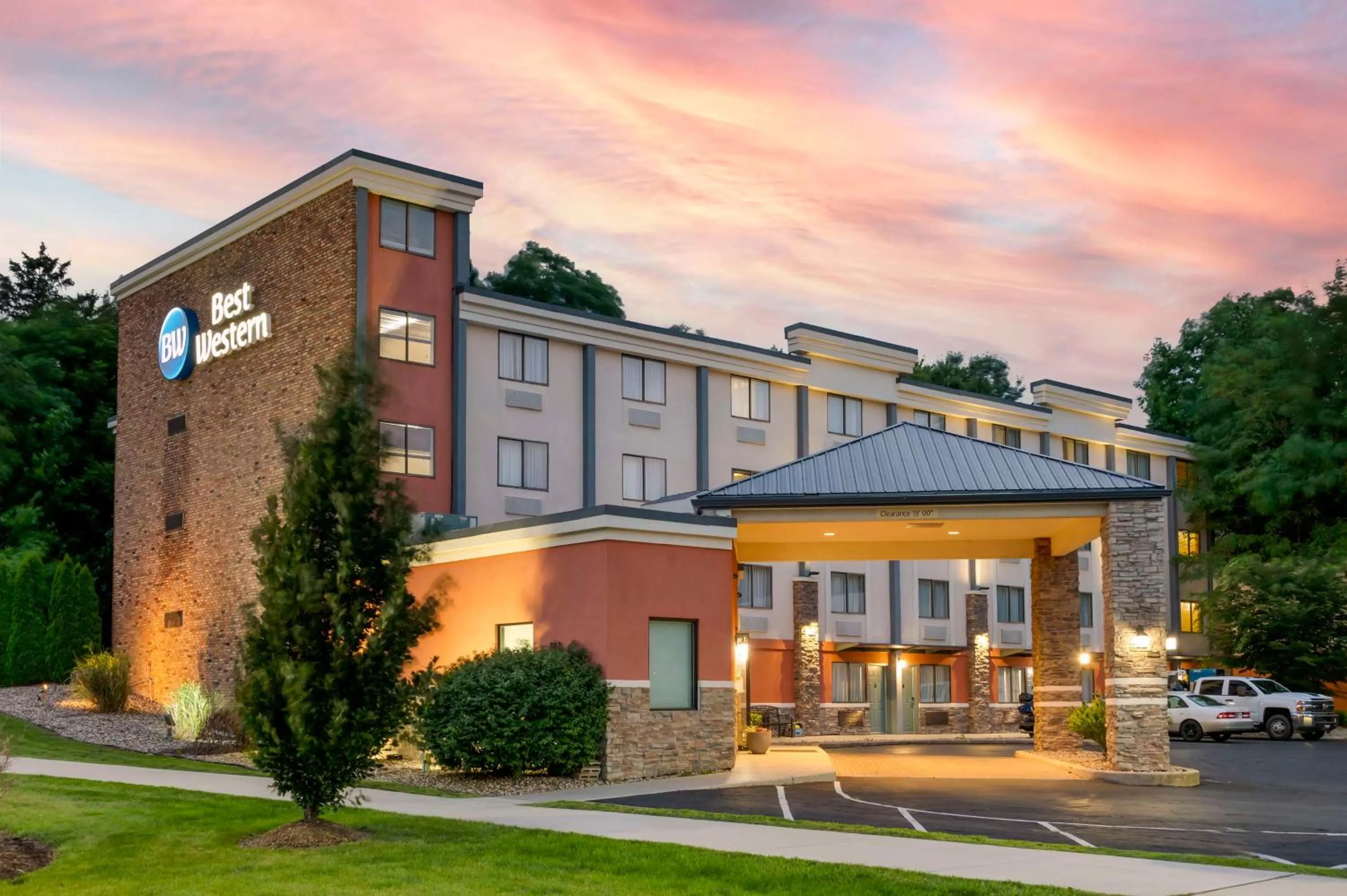 Best Western University Inn at Valparaiso