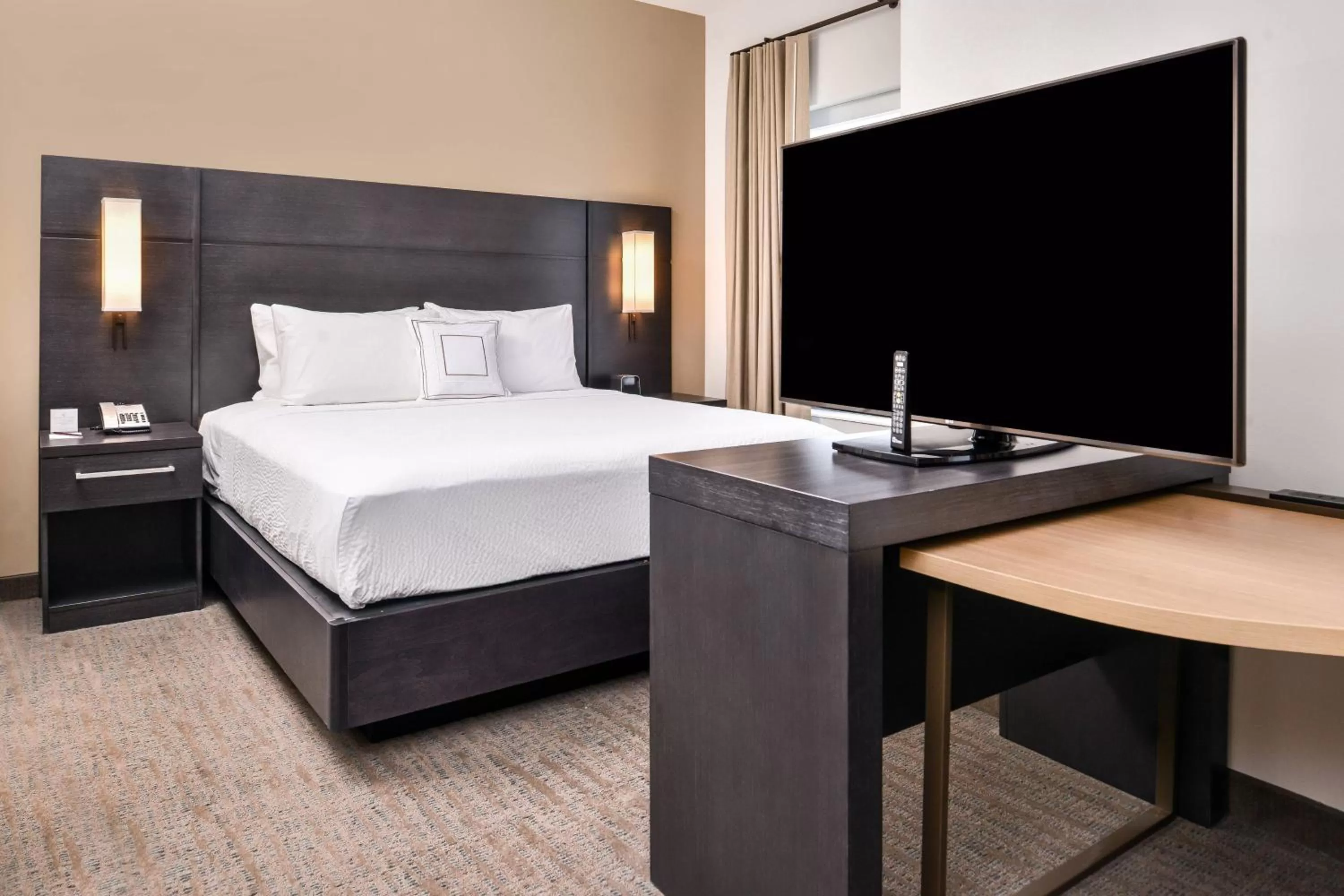 Bedroom, Bed in Residence Inn by Marriott Charlotte Northlake