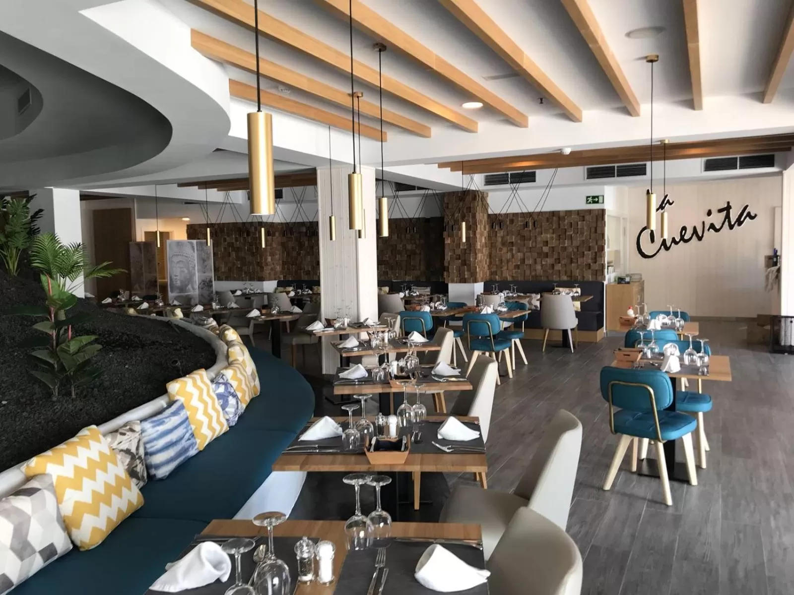 Restaurant/places to eat in Relaxia Lanzaplaya